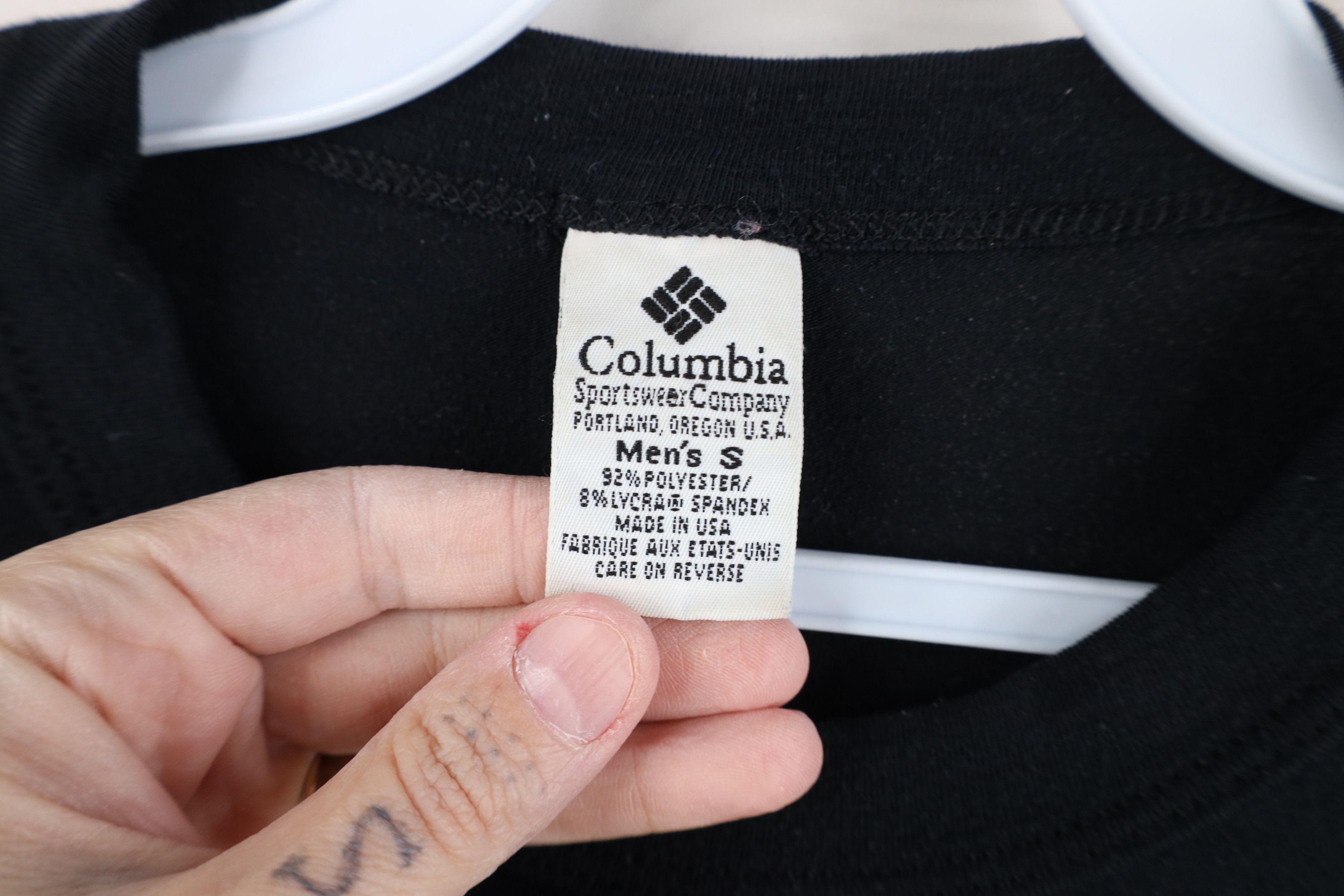 Columbia Vintage 90s Columbia Thermal Compression Knit T-Shirt USA Size US S / EU 44-46 / 1 - 4 Thumbnail