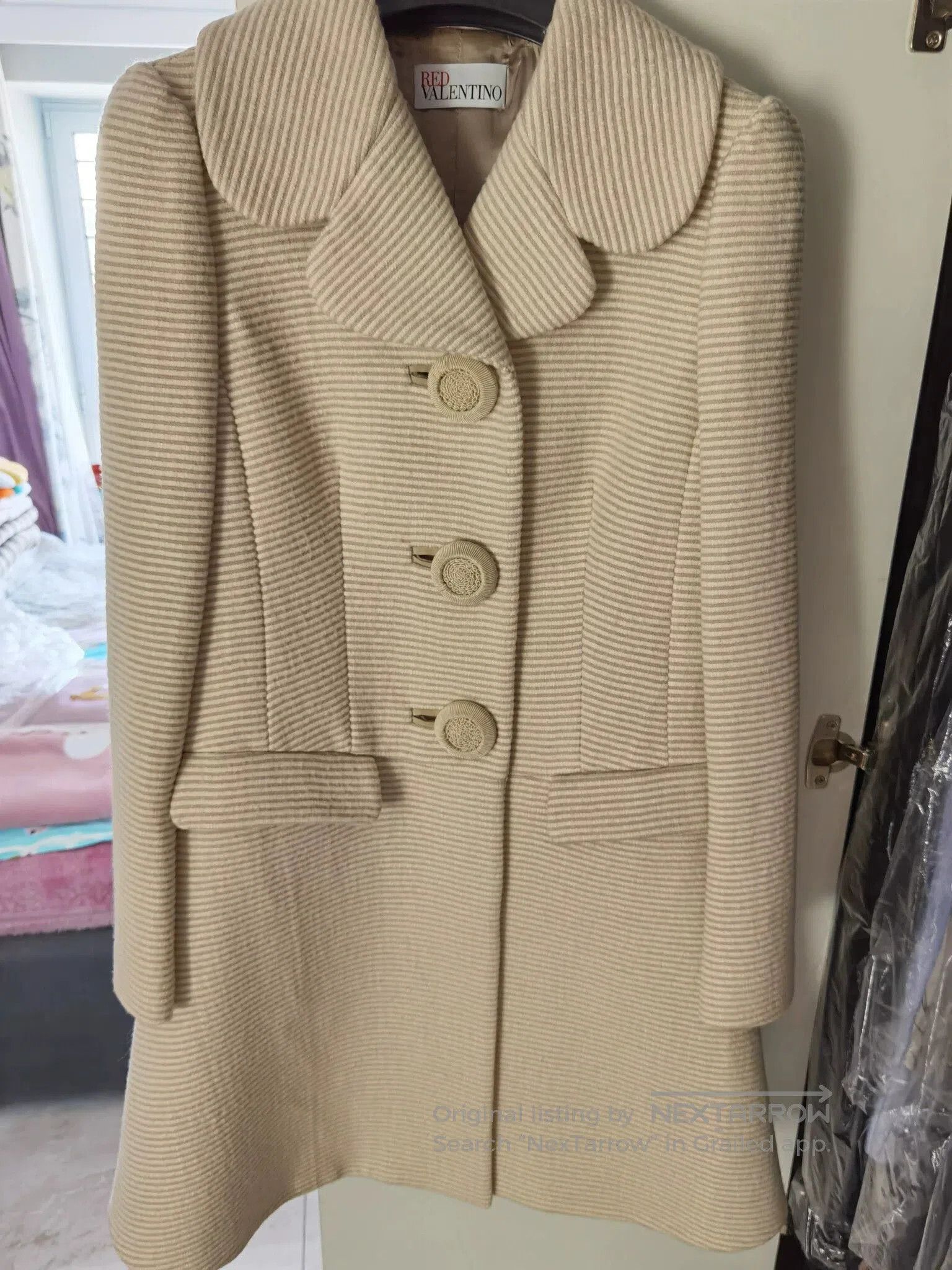 Valentino Valentino Wool Waistcoat Coat. Size US M / EU 48-50 / 2 - 1 Thumbnail