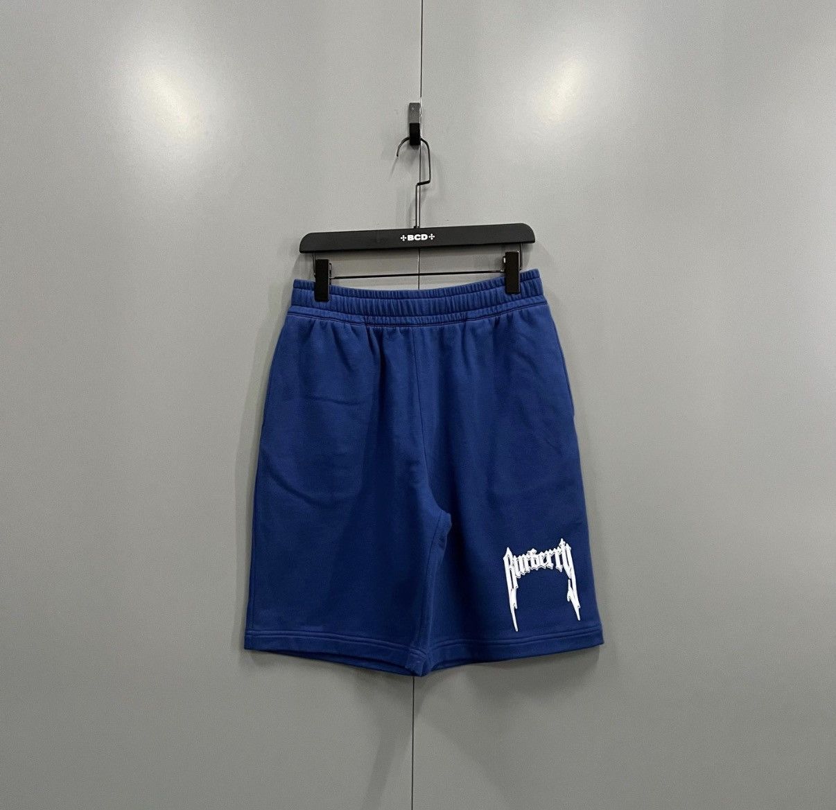 Burberry Burberry Blue Logo Print Shorts J41 Size US 32 / EU 48 - 1 Thumbnail