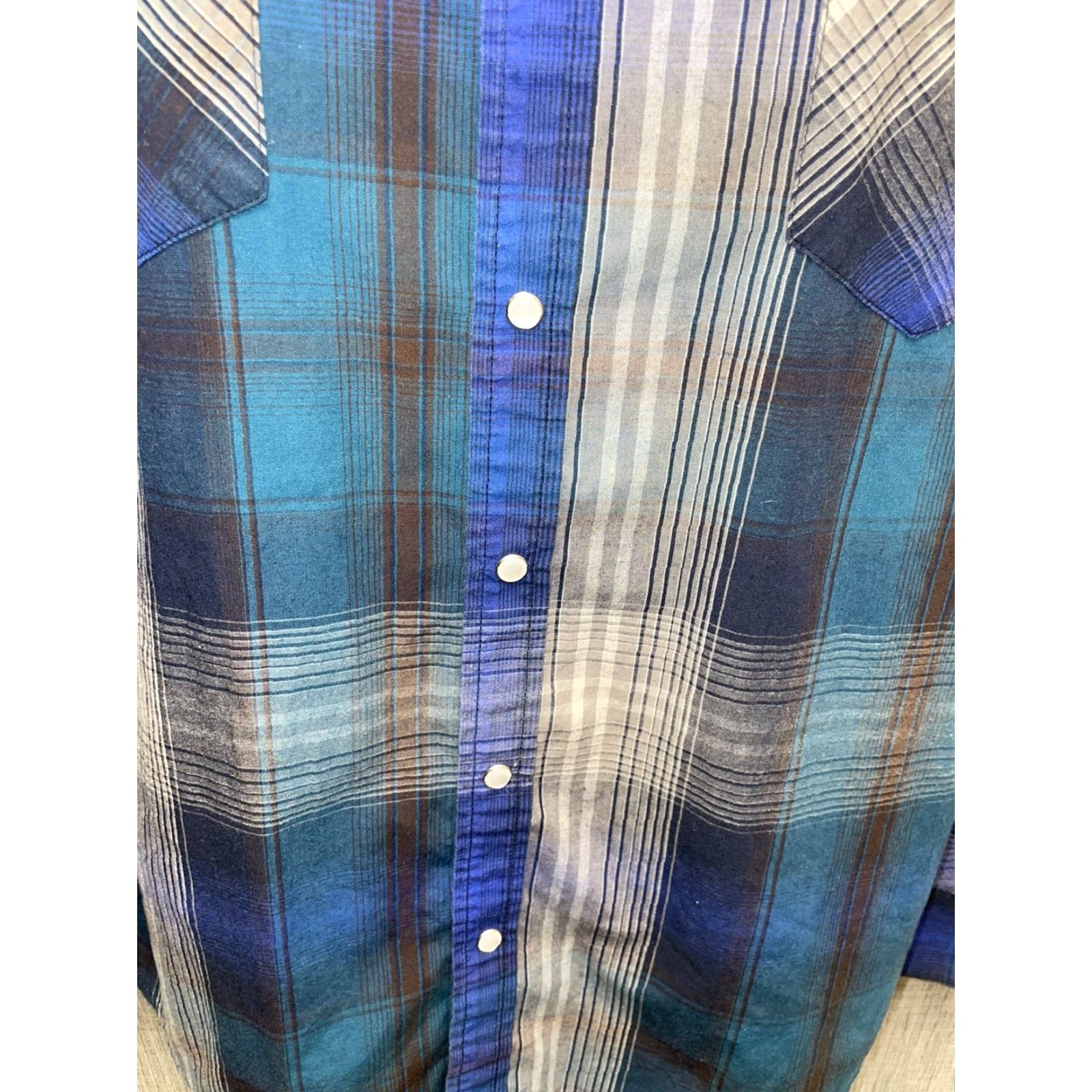 Levi's VINTAGE Levi's Men's Long Sleeve Plaid Button-Down Shirt XL Blue Size US XL / EU 56 / 4 - 3 Thumbnail