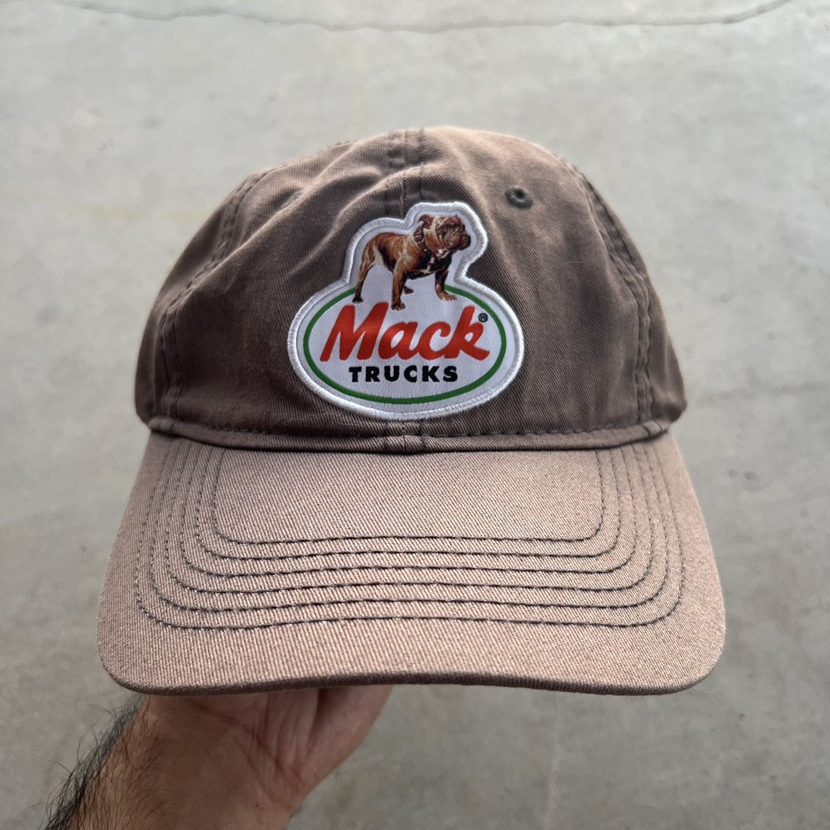Vintage Vintage Mac Trucks Brown Faded Cap Size ONE SIZE - 1 Thumbnail
