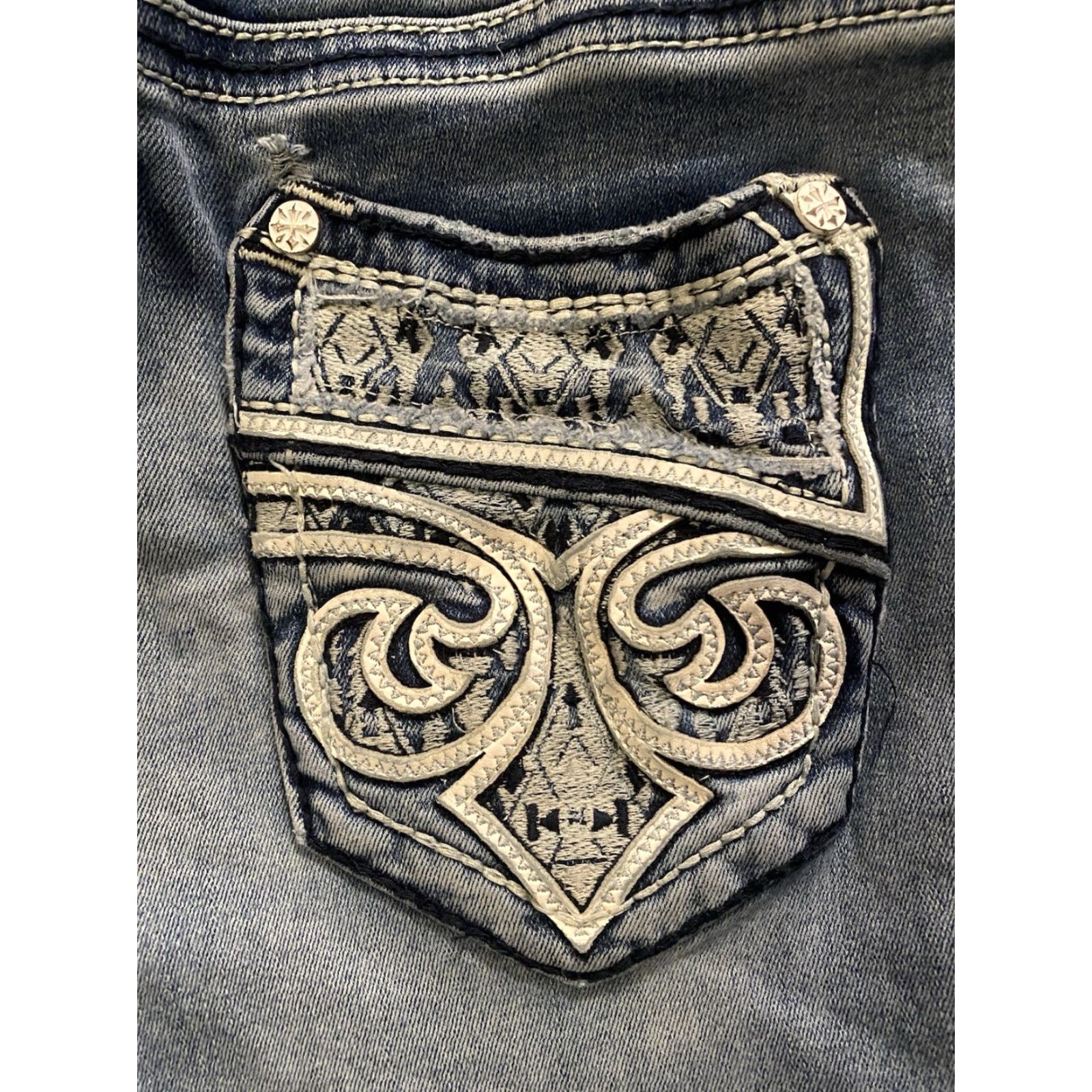 Affliction Affliction Jade Women’s Bootcut Jeans Regular Low Rise 31 Embroidered Embellished Blue Denim Stretch Pockets Size 24" / US 00 / IT 34 - 3 Thumbnail
