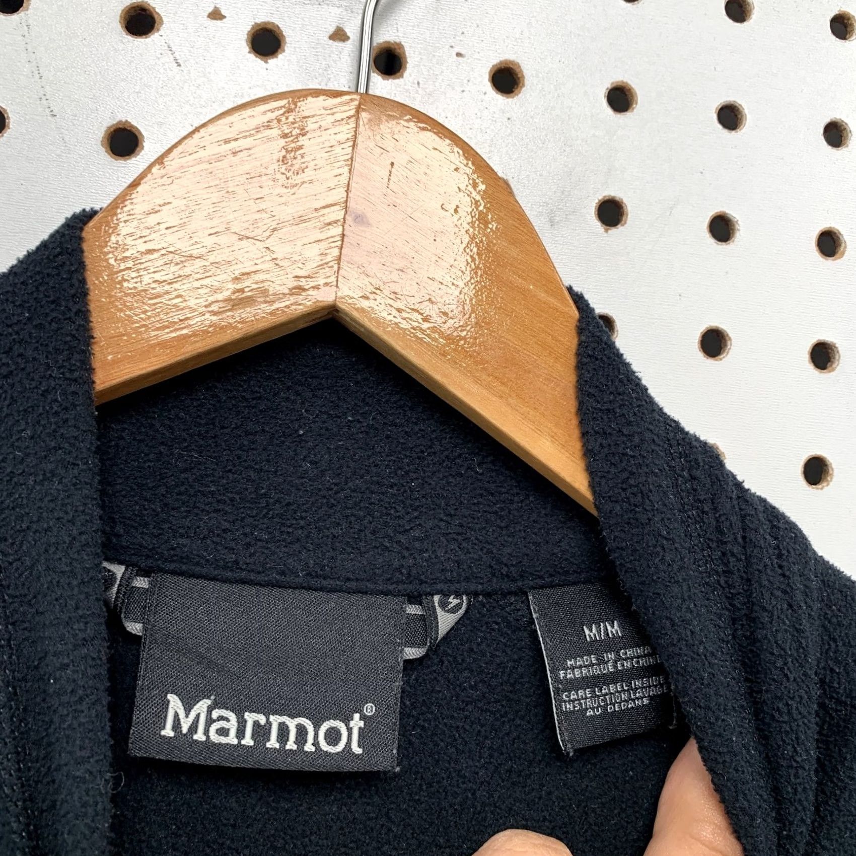 Marmot Marmot Fleece Jacket Mens Medium Black Outdoor Hike Casual Lightweight Layer Size US M / EU 48-50 / 2 - 3 Thumbnail