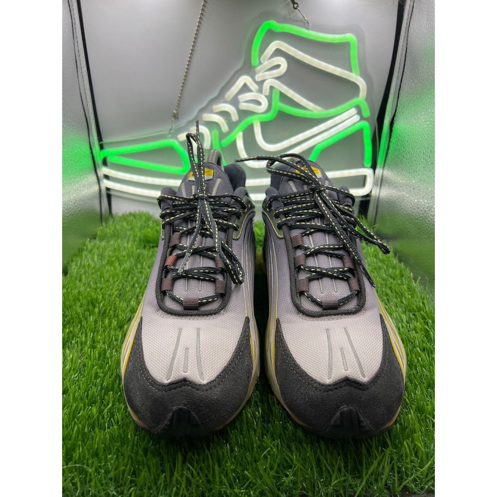 Nike Nike Air Max Plus 2 Grey Olive Yellow Mens Size 9 Low Tops Size US 9 / EU 42 - 2 Thumbnail