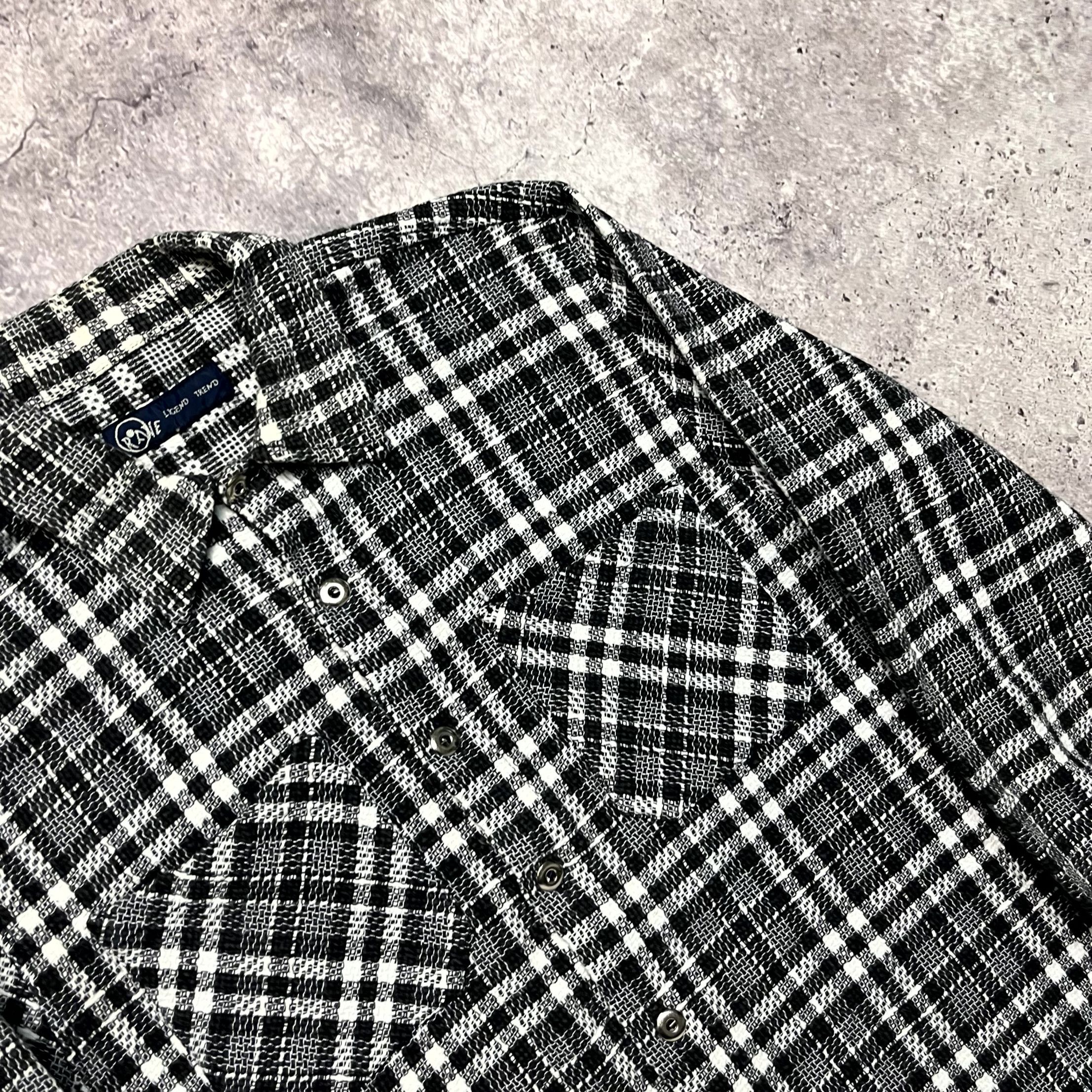 Vintage Vintage Italian Wool Check Overshirt Black White Size M Size US M / EU 48-50 / 2 - 5 Thumbnail
