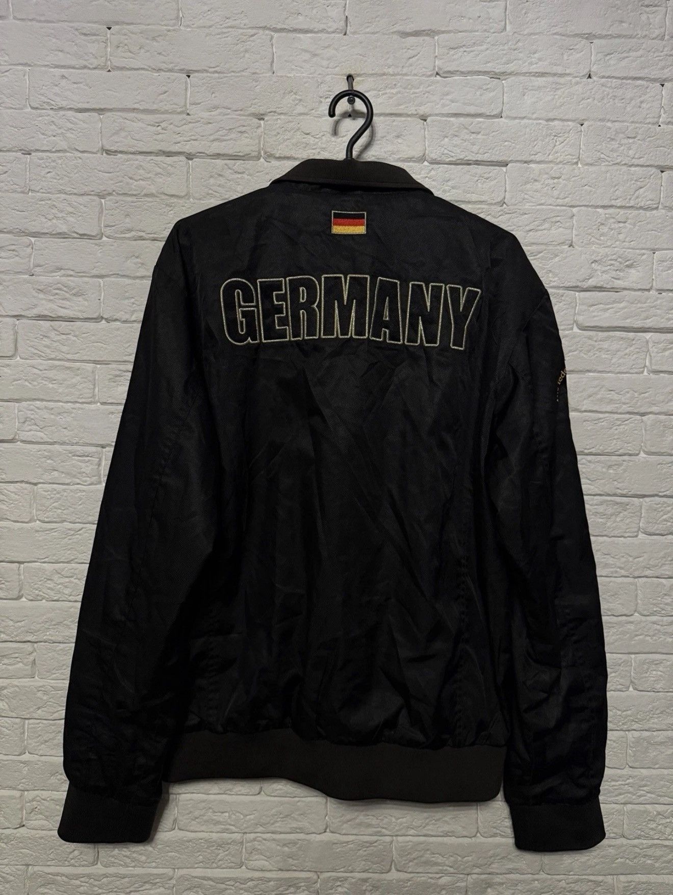 Kappa Vintage Kappa Germany Full Zip Bomber Jacket Huge Logo Sz XL Size US XL / EU 56 / 4 - 7 Thumbnail