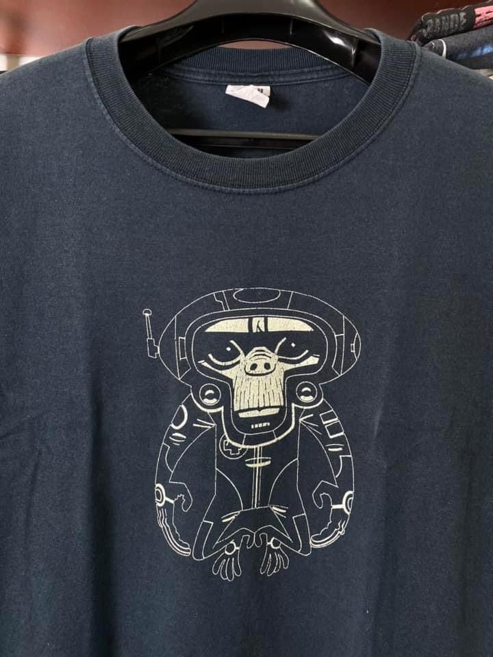 Band Tees × Vintage Rare Vintage '00 Spacemonkeyz Vs Gorillaz - Laika Come Home Size US XL / EU 56 / 4 - 1 Thumbnail