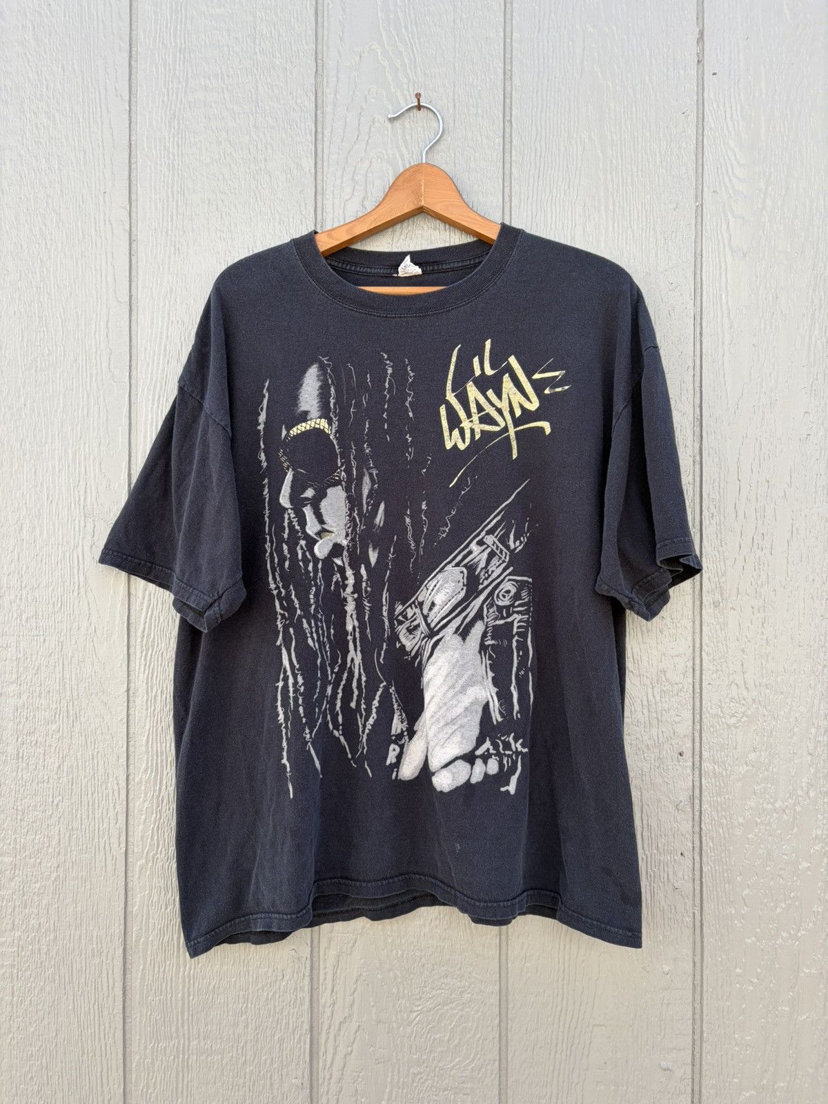 Vintage Vintage Y2K Lil Wayne Graphic Rap Tshirt Size US XL / EU 56 / 4 - 1 Thumbnail