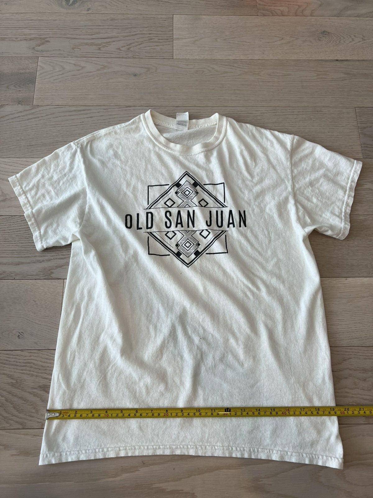 Gildan Gildan Old San Juan White Tribal Graphic Tee Size M Size US M / EU 48-50 / 2 - 7 Thumbnail