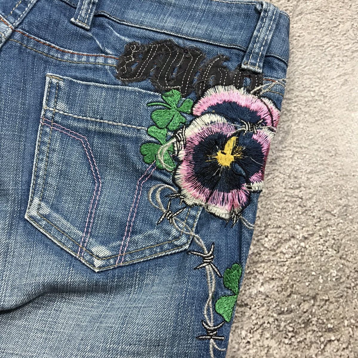 Vintage Vintage 90s Faded Distressed Baggy Jeans Grunge Skate 28 Size 28" / US 6 / IT 42 - 7 Thumbnail