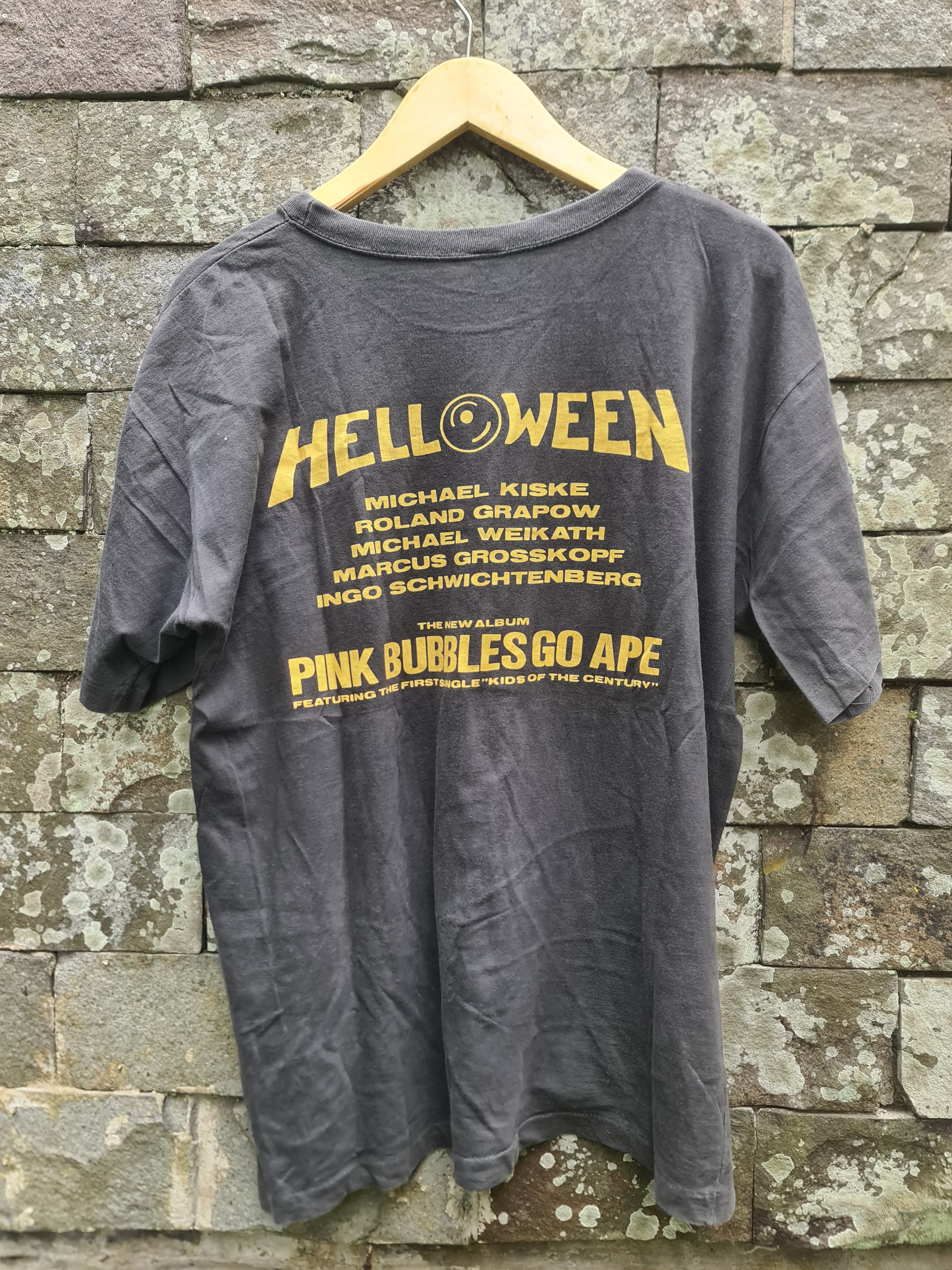 Band Tees × Vintage vintage helloween promo tshirt 90s Size US M / EU 48-50 / 2 - 3 Thumbnail