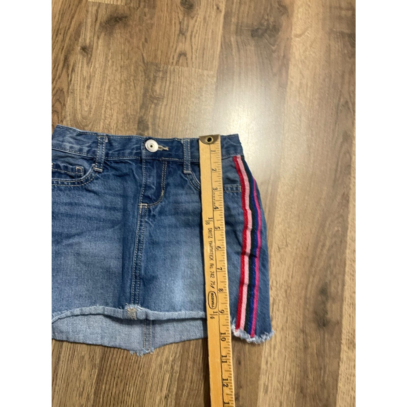 Vintage The Children's Place Skirt Girl's Size 4 Denim Mini Blue Pink Line Casual Short Lined Womens Girls Size 27" / US 4 / IT 40 - 6 Thumbnail