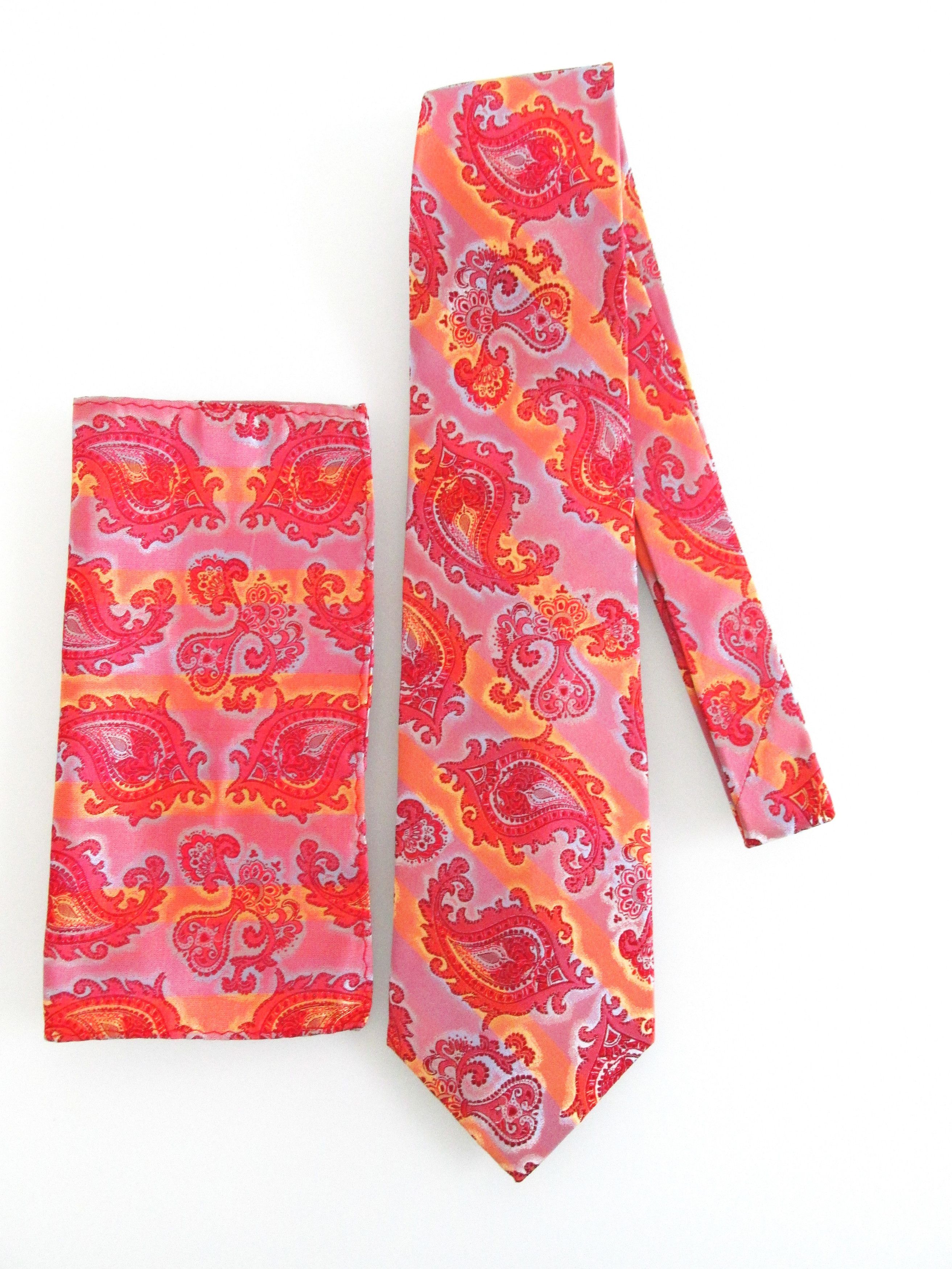 Other Socrates (NWOT) Men's Silk Tie & Pocket Square Set Size ONE SIZE - 1 Thumbnail