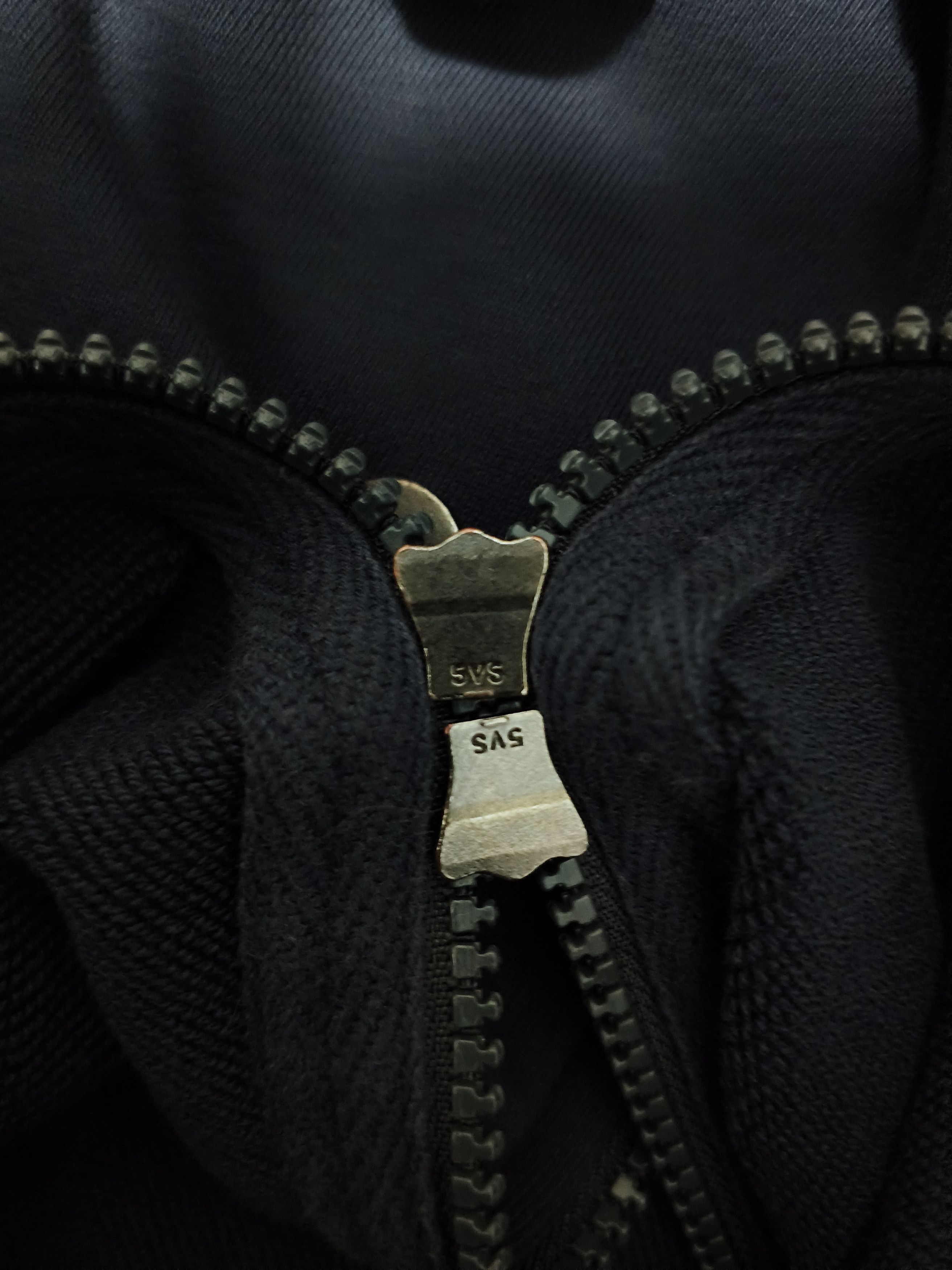 Moncler Moncler Maglia Cardigan Navy Gamme Blue Zip Hoodie Size US L / EU 52-54 / 3 - 13 Thumbnail