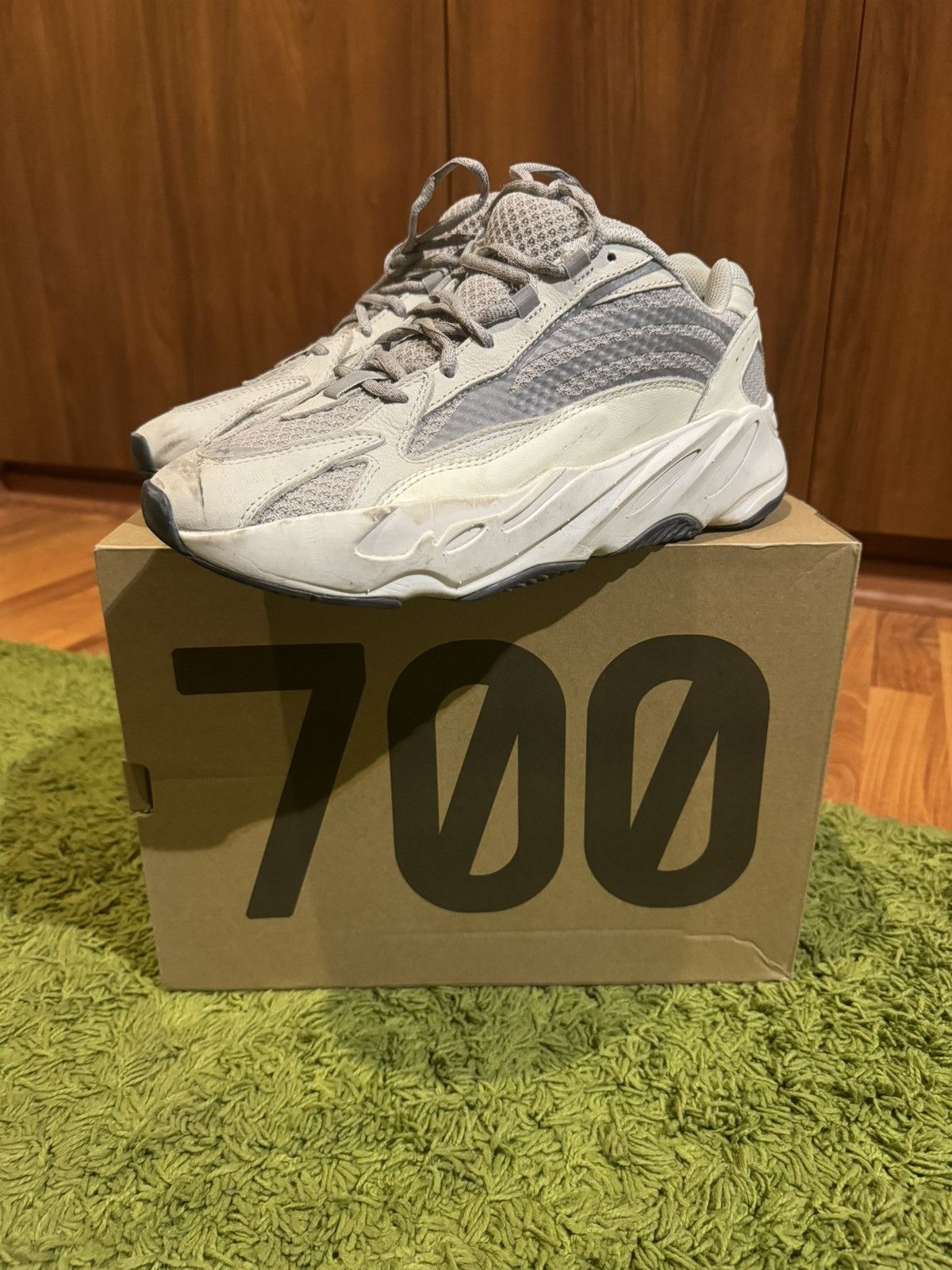 Yeezy Adidas yeezy 700 static Size US 11 / EU 44 - 1 Thumbnail