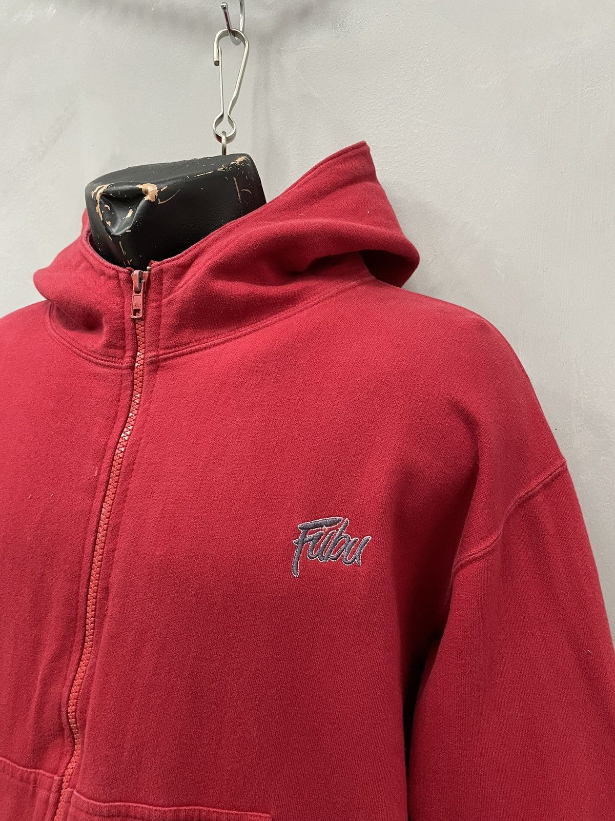 Fubu Fubu Red Zip Up Hoodie Logo Embroidered Size s rap sk8 Size US S / EU 44-46 / 1 - 4 Thumbnail