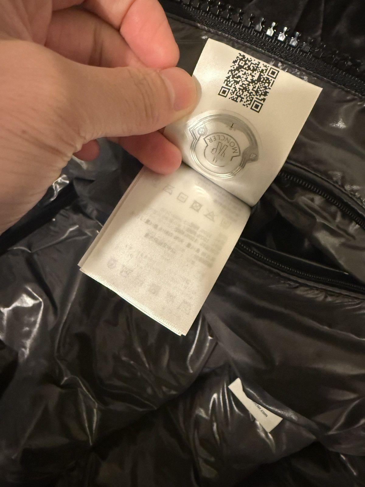 Moncler Black moncler Size US M / EU 48-50 / 2 - 12 Thumbnail