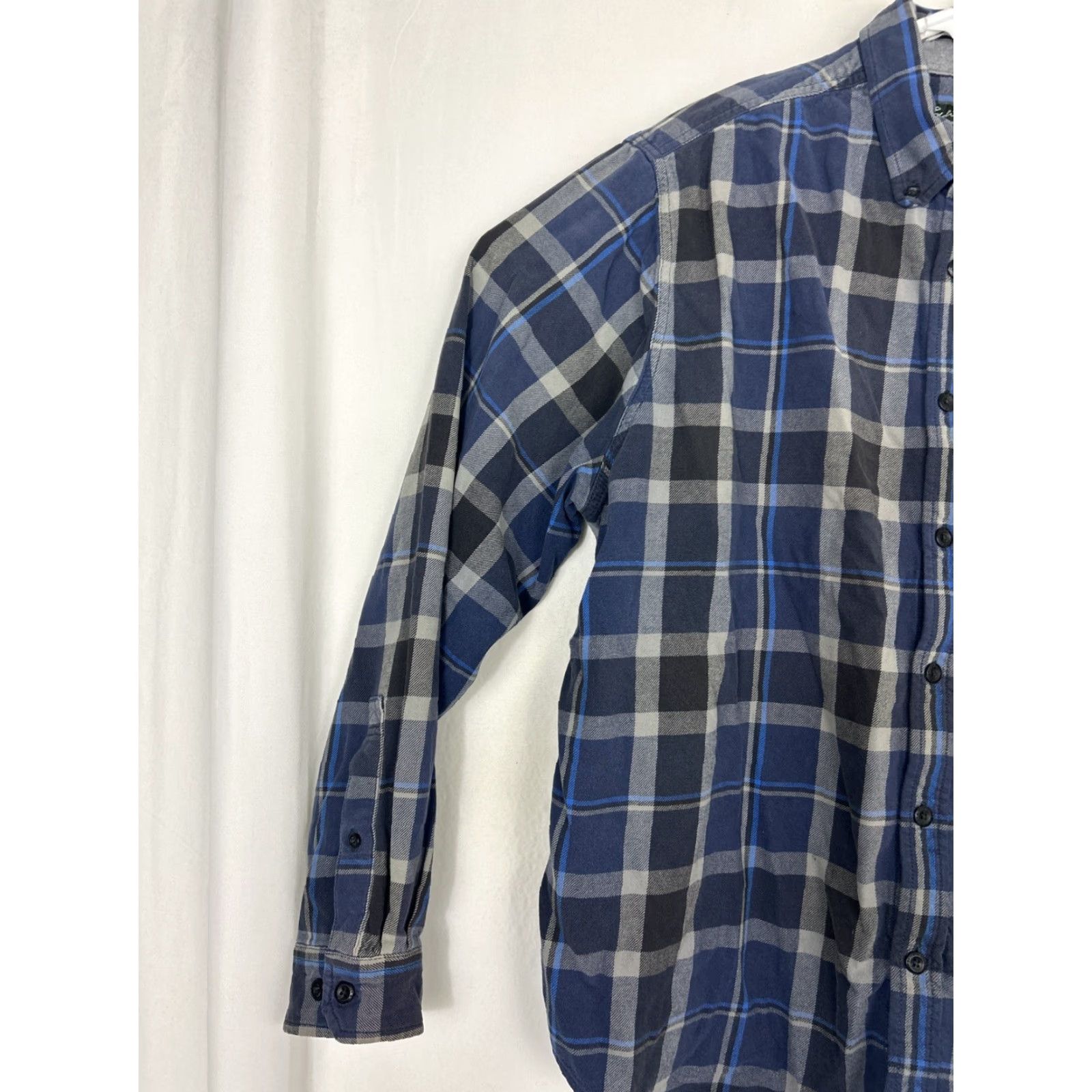 Eddie Bauer Eddie Bauer Shirt Mens 2XL Long Sleeve Button-Up Flannel Blue Plaid Cotton N/A Hole Size US XXL / EU 58 / 5 - 2 Thumbnail