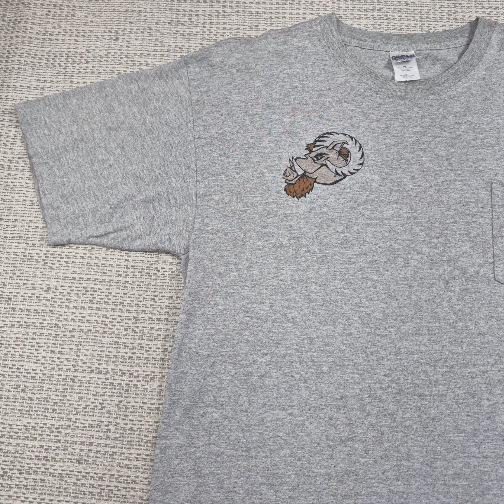 Gildan Napper Tandy Pub Shirt Mens XL Gray Gildan Pocket Bar Beer Graphic Tee Size US XL / EU 56 / 4 - 5 Thumbnail