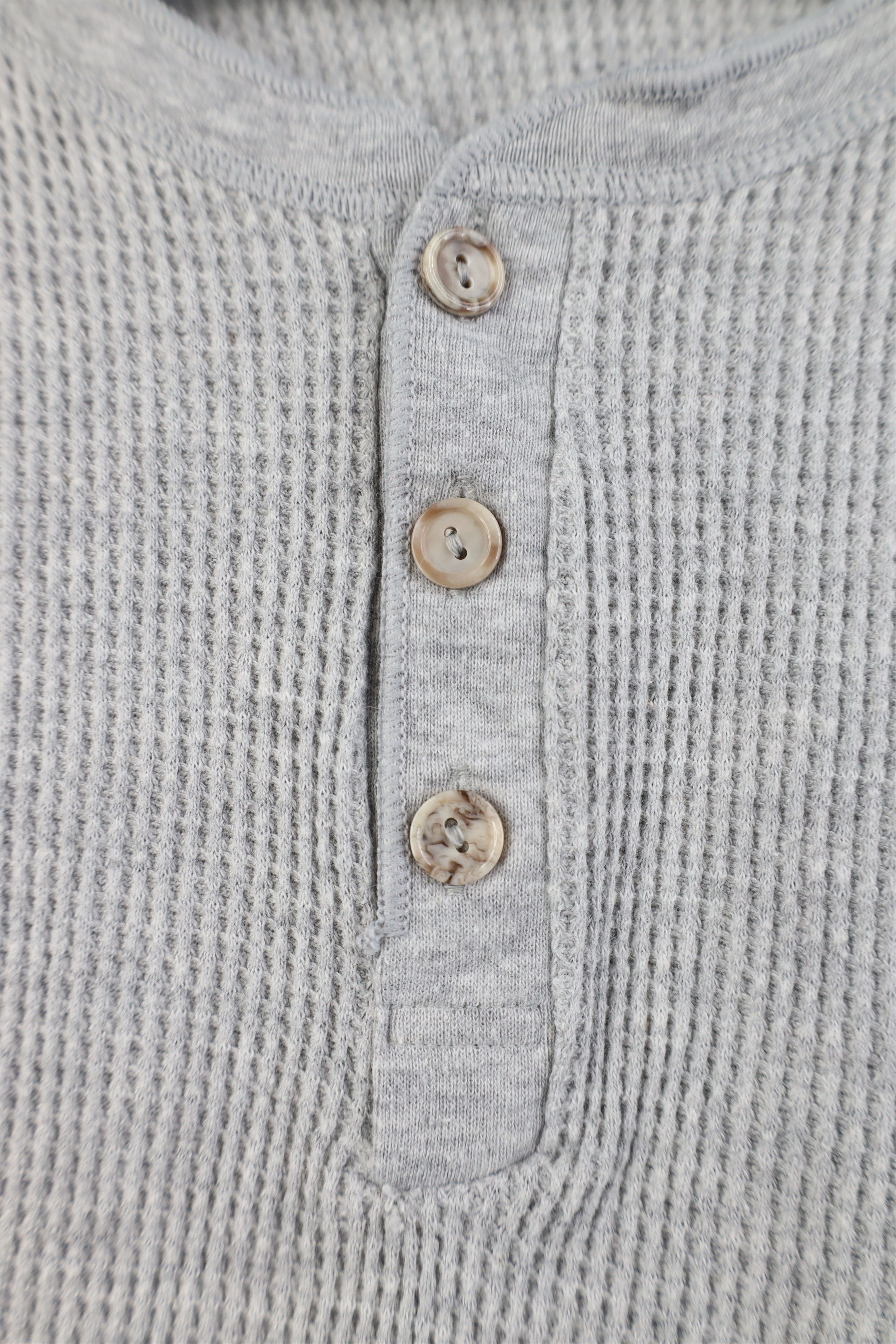 Vintage Vintage 90s Streetwear Waffle Knit Henley T-Shirt Gray USA Size US XL / EU 56 / 4 - 4 Thumbnail