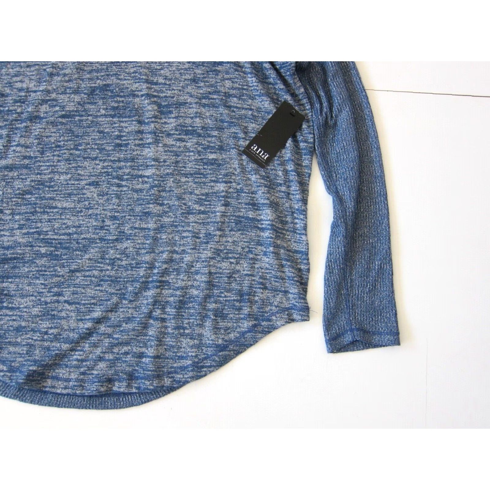 Vintage a.n.a Blouse Tunic Medium Shirt Womens Long Sleeve Round Neck Evening Blue Soft Stretch NWT Size M / US 6-8 / IT 42-44 - 5 Thumbnail