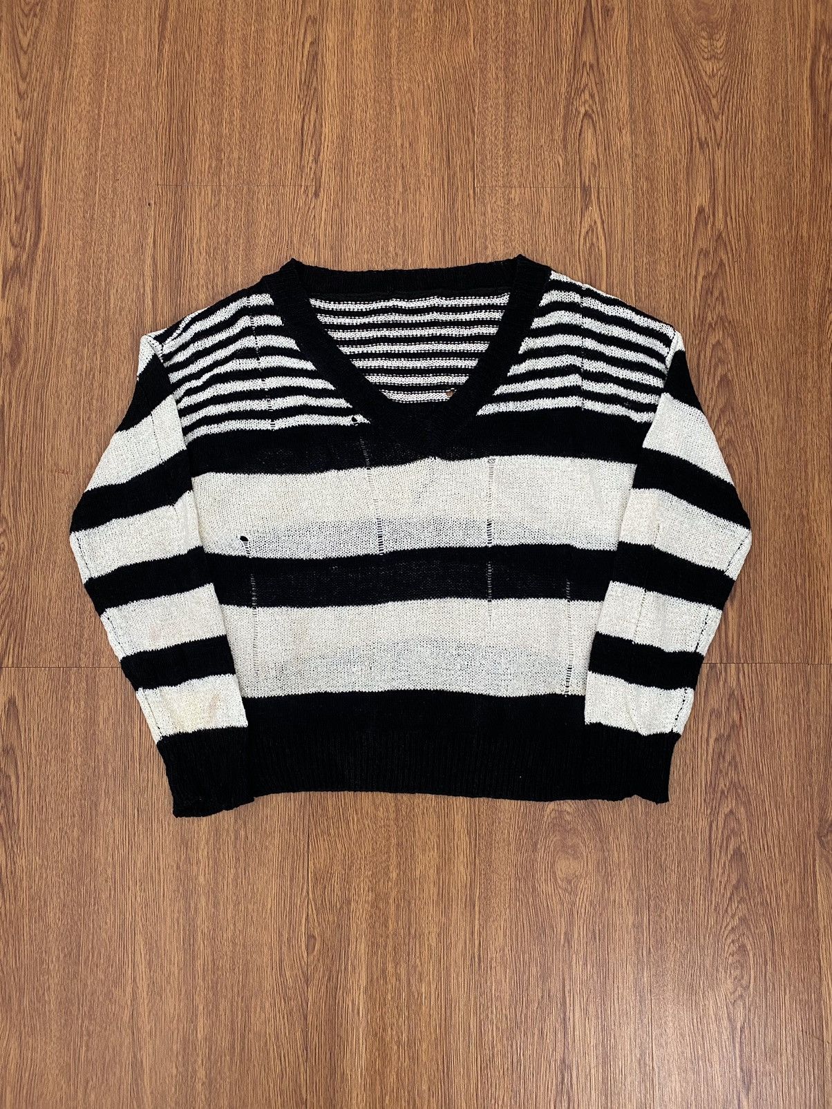 Beauty Beast × Japanese Brand × Seditionaries Distressed Japanese knitwear black & white Size US S / EU 44-46 / 1 - 2 Thumbnail