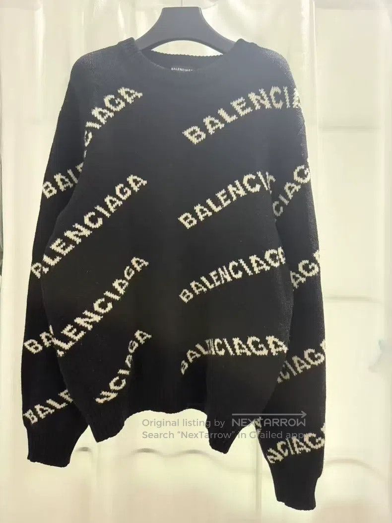 Balenciaga Balenciaga Black all-over print round-neck sweater Size US M / EU 48-50 / 2 - 1 Thumbnail