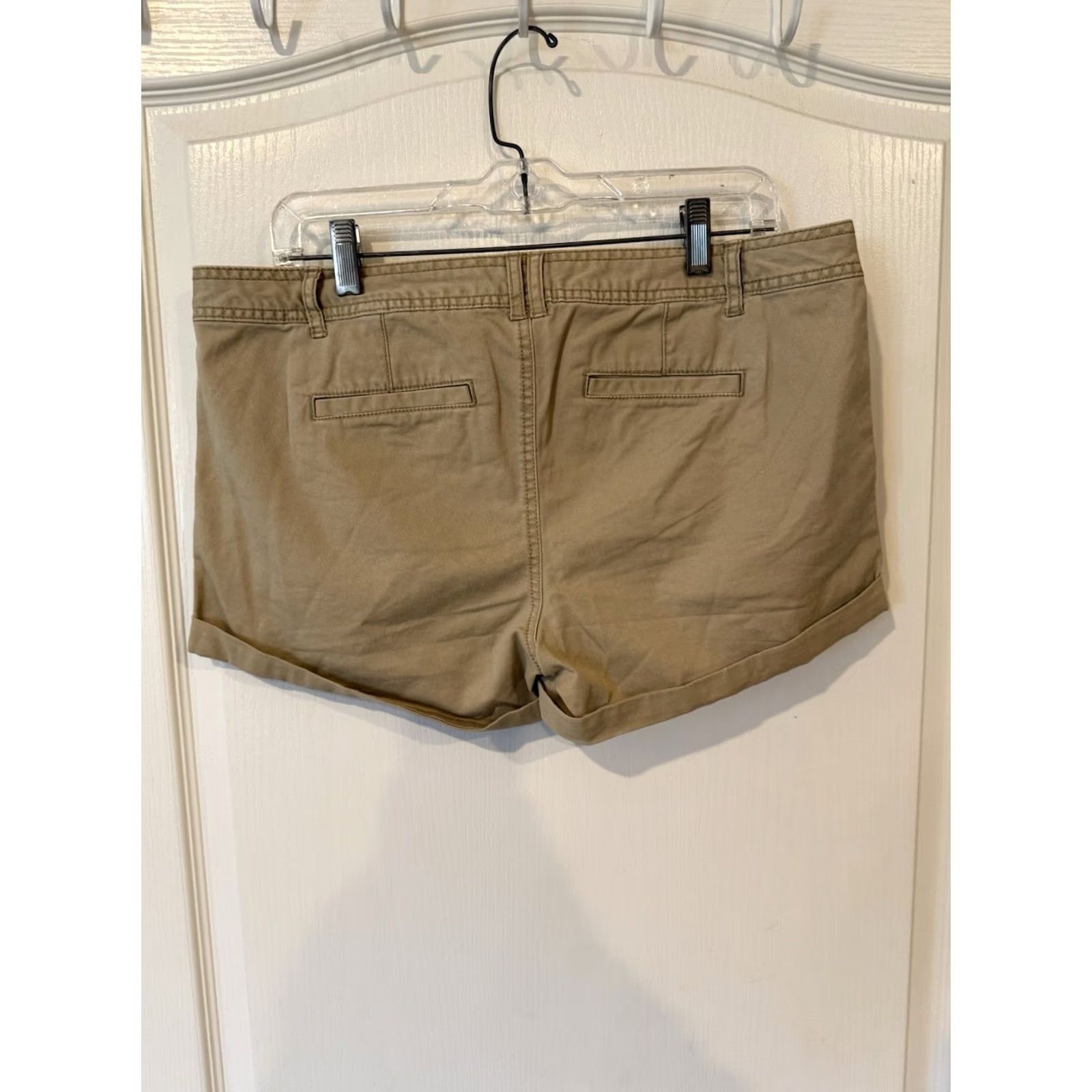 Mossimo VINTAGE Mossimo Shorts Women Midi Chino Beige 12 12 Size 34" / US 12 / IT 48 - 2 Thumbnail
