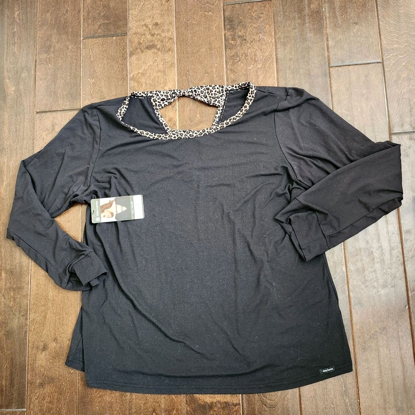 Vintage Daisy Fuentes Bow Back Top Shirt 2X Womens Black Leopard Trim Long Sleeve Bow Back Knit Polyester Blend Casual Party/Cocktail Formal Size XXL / US 16-18 / IT 52-54 - 2 Thumbnail