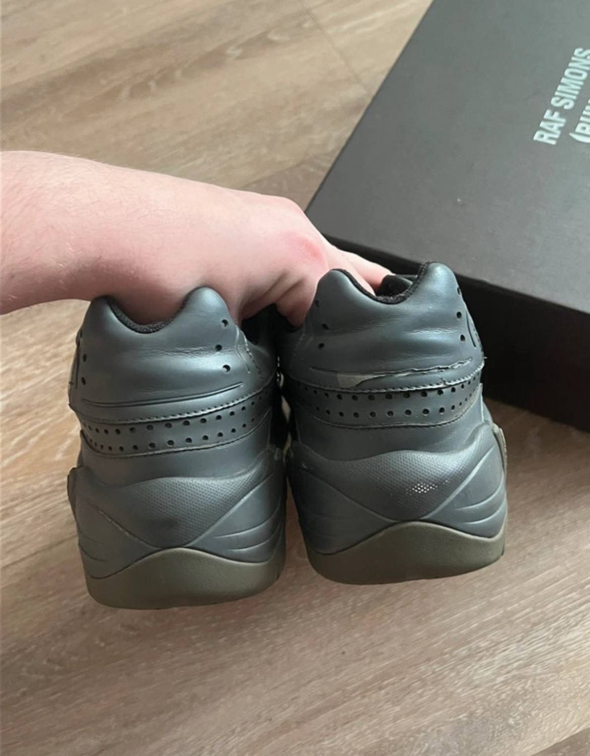 Raf Simons Raf simons cylon-21 grey sample 1 in the world Size US 9.5 / EU 42-43 - 2 Thumbnail