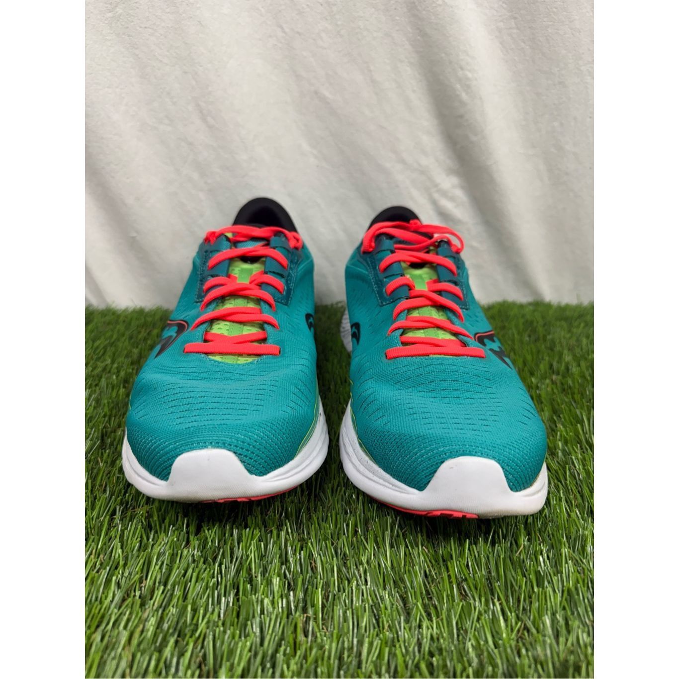 Saucony Saucony Womens Kinvara 11 S20551-10 Athletic Running Shoes B Size US 12 / EU 45 - 2 Thumbnail