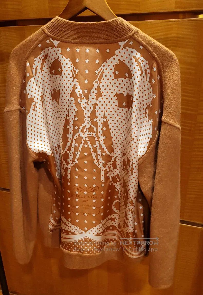 Hermes Hermes Cashmere and silk women's knitted cardigan Size XS / US 0-2 / IT 36-38 - 2 Thumbnail