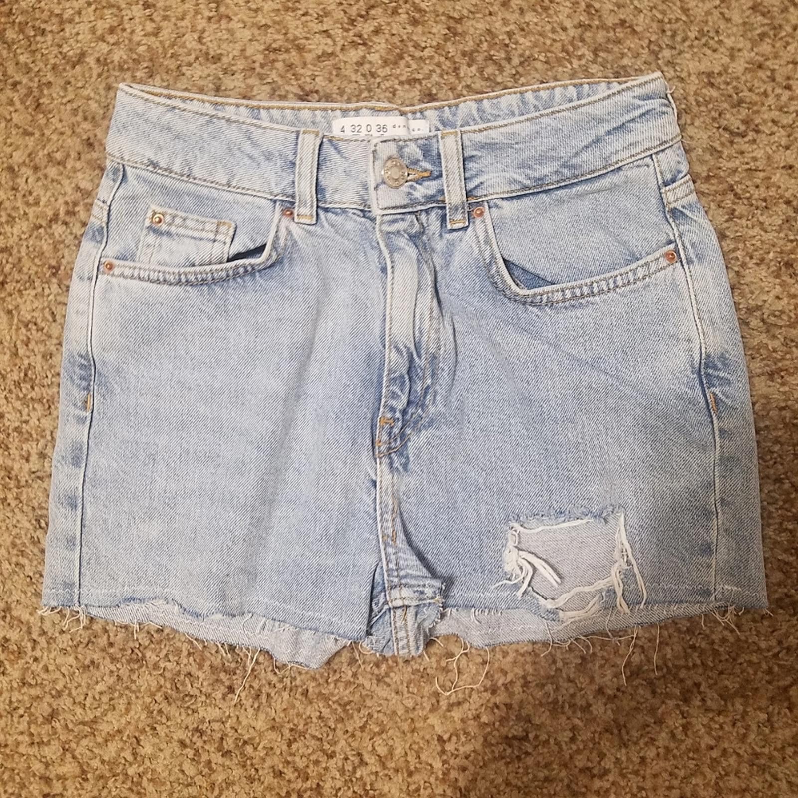 Pull & Bear Pull & Bear Women Shorts Size 8 Size 30" / US 8 / IT 44 - 1 Thumbnail