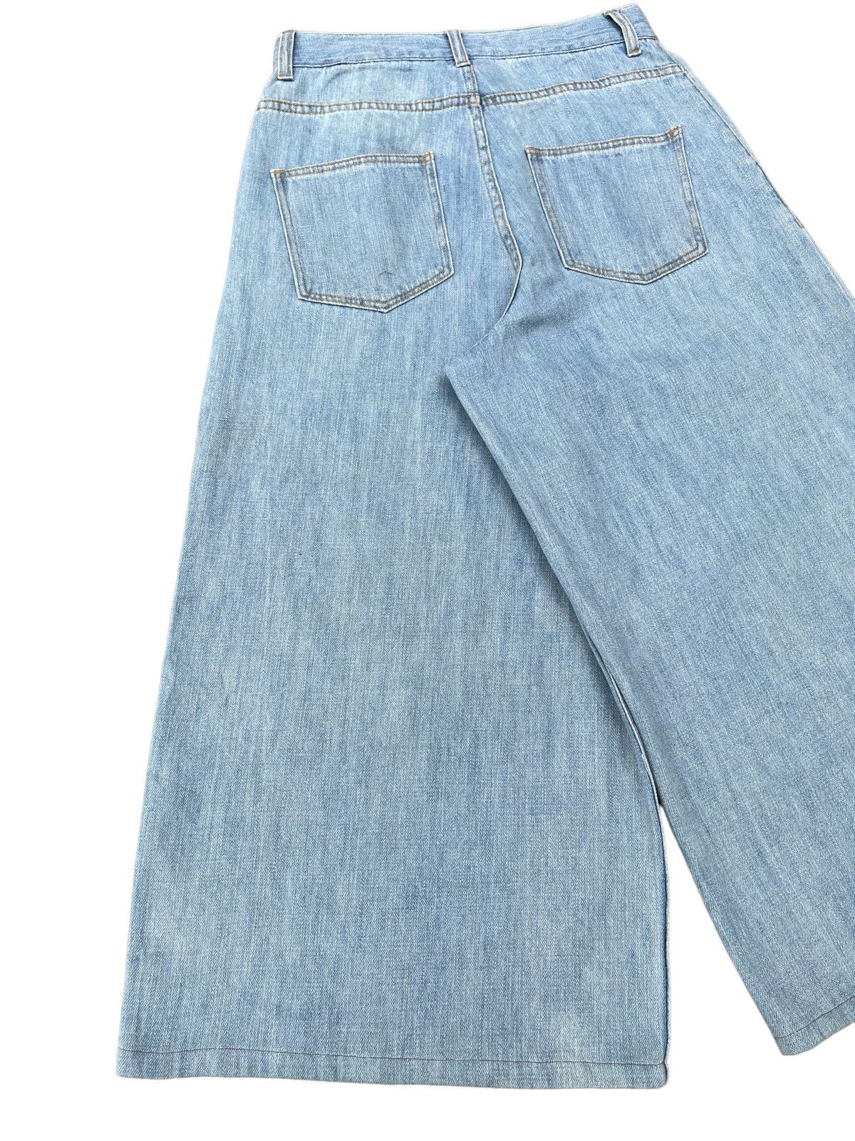 Japanese Brand Vintage Japanese Brand Light Blue Knee Length Wide Leg Jeans Size US 28 / EU 44 - 7 Thumbnail