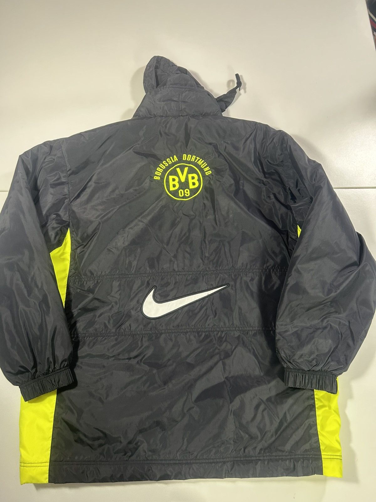 Nike BVB MENS BORUSSIA DORTMUND CHUNKY NIKE COAT JACKET 1996/1997 Size US L / EU 52-54 / 3 - 5 Thumbnail