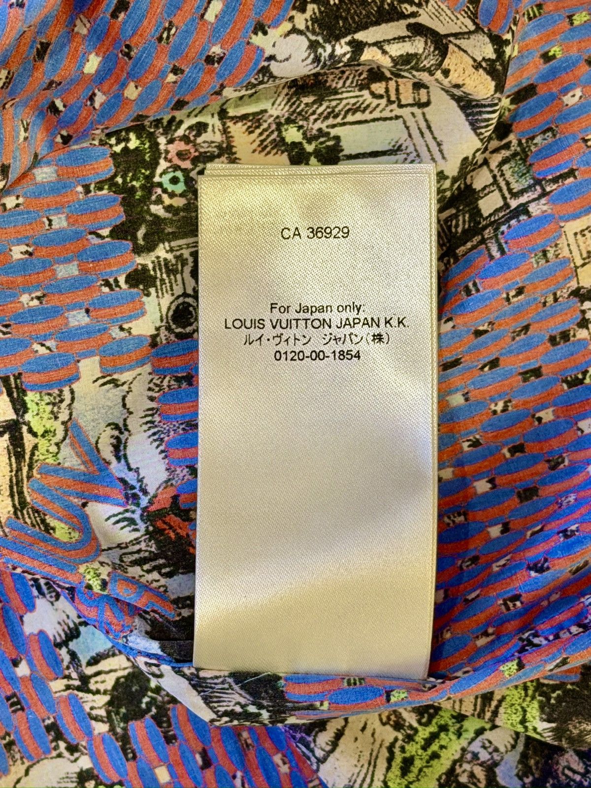 Louis Vuitton Louis Vuitton Men’s Printed Shirt (WITH TAGS) Size US M / EU 48-50 / 2 - 4 Thumbnail