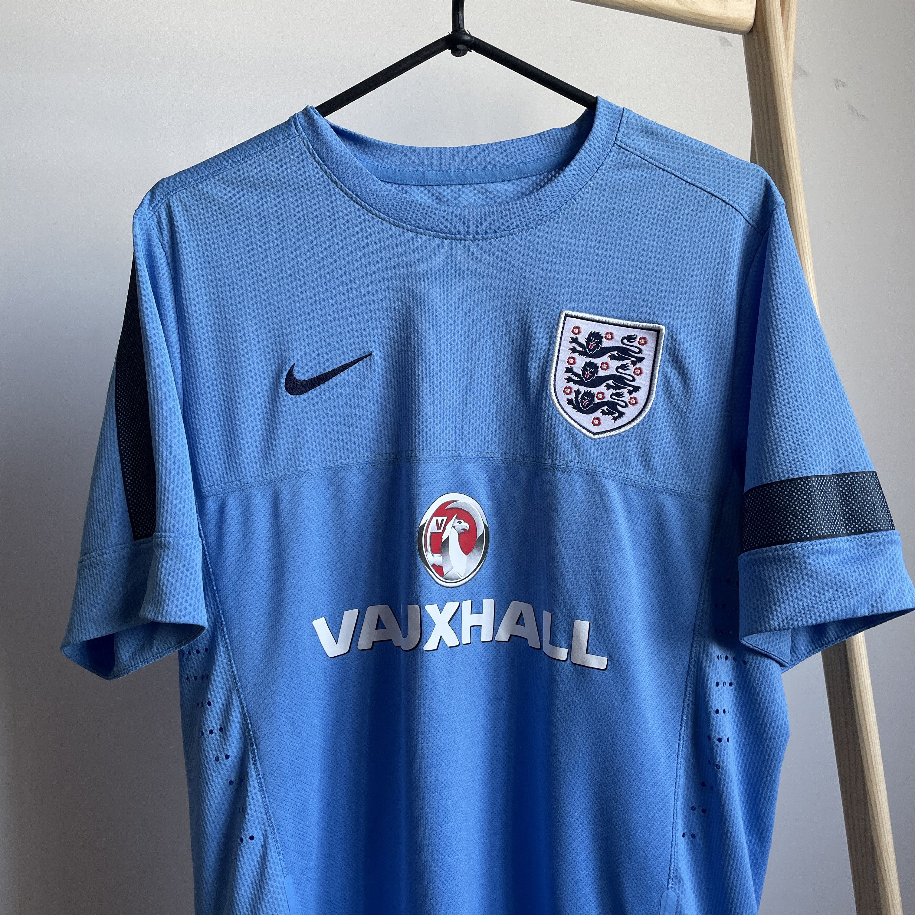 Nike Englang National Team 2013 Training Jersey Size L Size US L / EU 52-54 / 3 - 3 Thumbnail