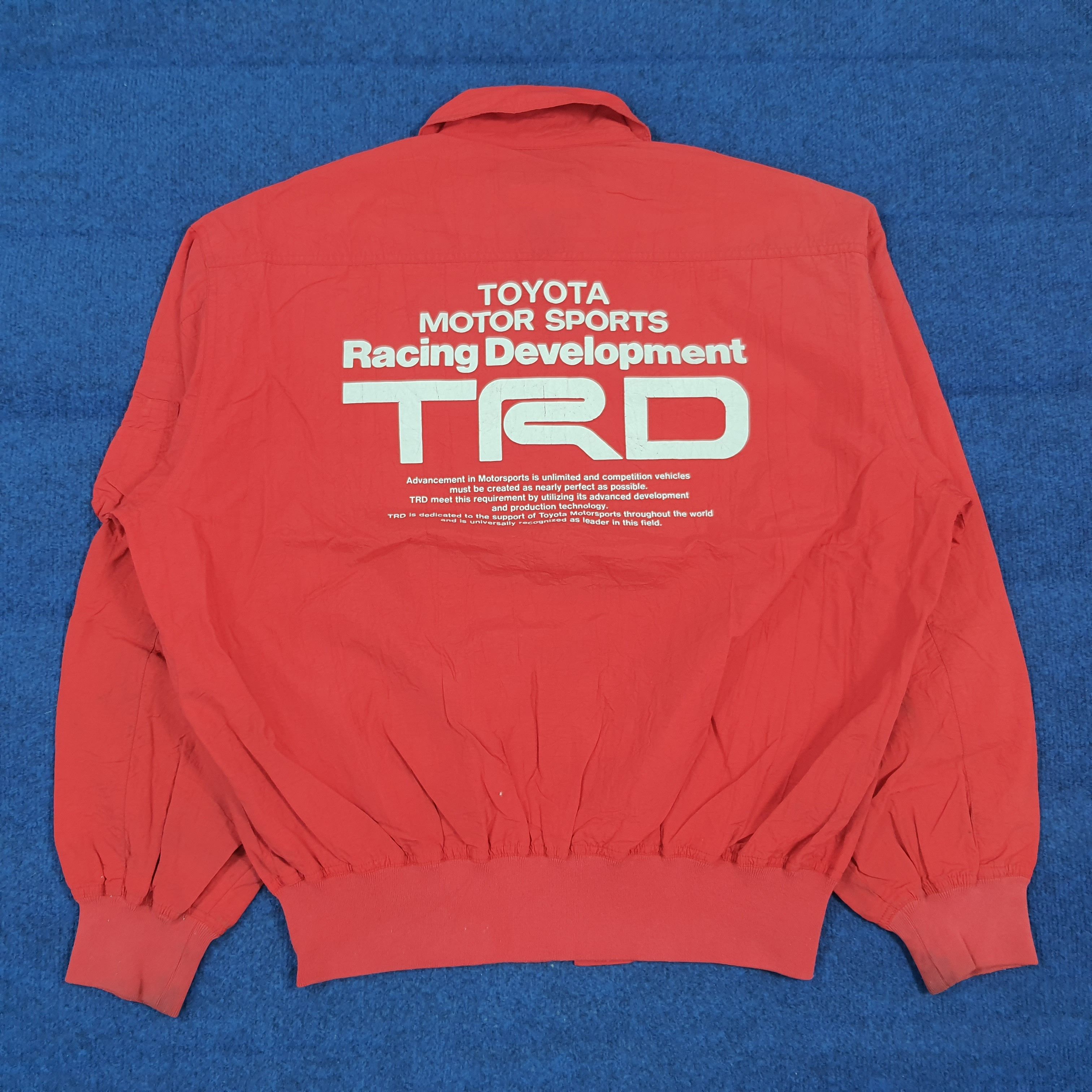 Japanese Brand Vintage 90s Toyota TRD Racing Jacket Red Bomber C300N2 Size US L / EU 52-54 / 3 - 1 Thumbnail