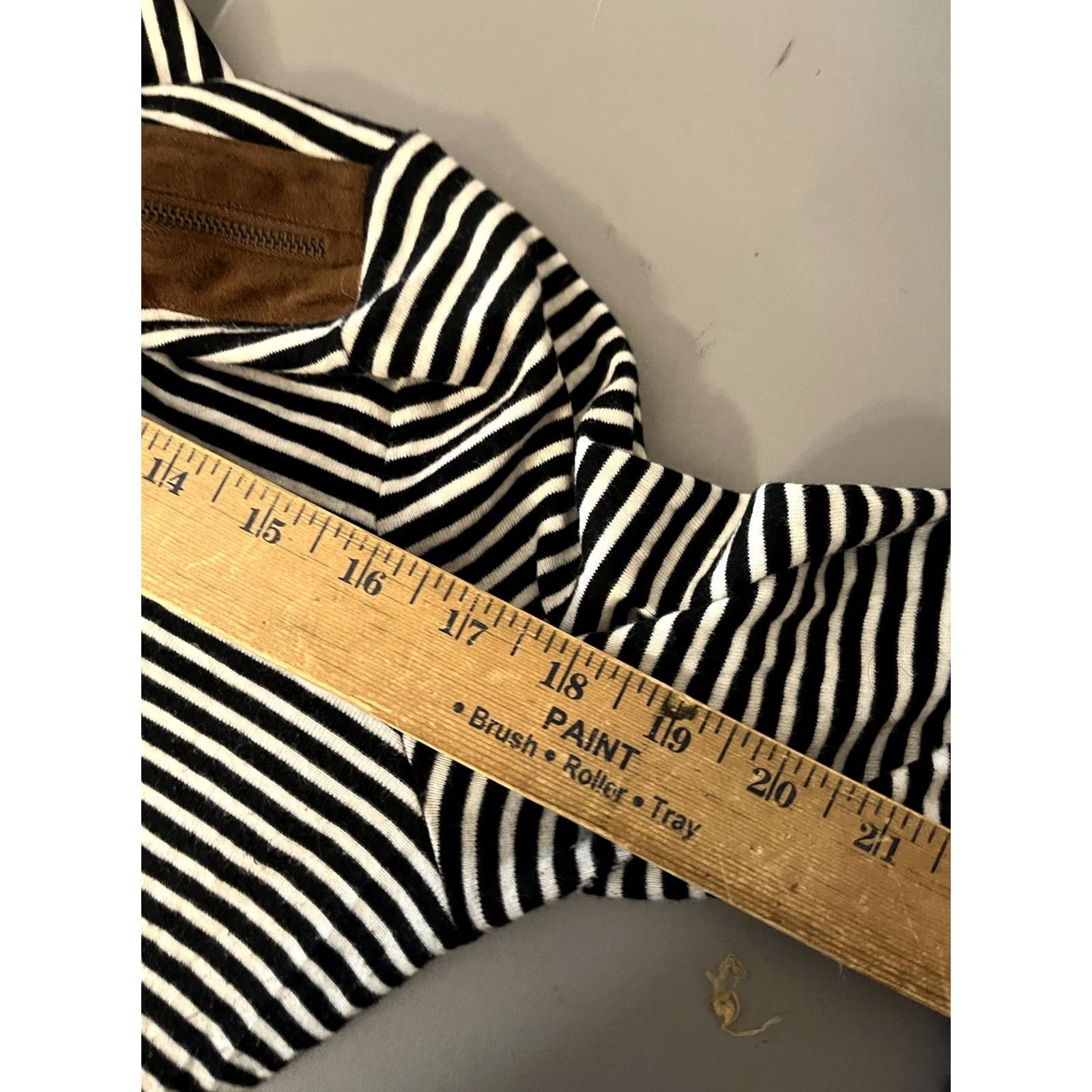 Ralph Lauren Lauren Ralph Lauren Shirt Black Striped Long Sleeve Suede Shoulder Zip M Womens Size M / US 6-8 / IT 42-44 - 5 Thumbnail
