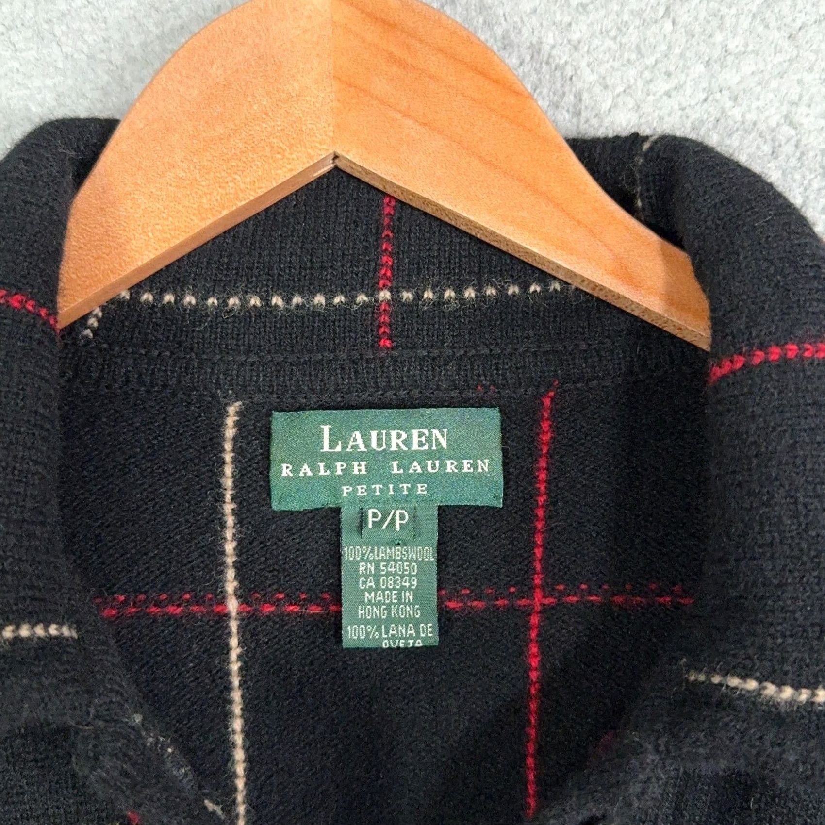 Ralph Lauren VINTAGE Lauren Ralph Lauren Cardigan Sweater Women 100% Wool Check Windowpane Pockets PXS XS Black 90s Preppy Classic Minimalist Modern Size XXS / US 00 / IT 34 - 4 Thumbnail