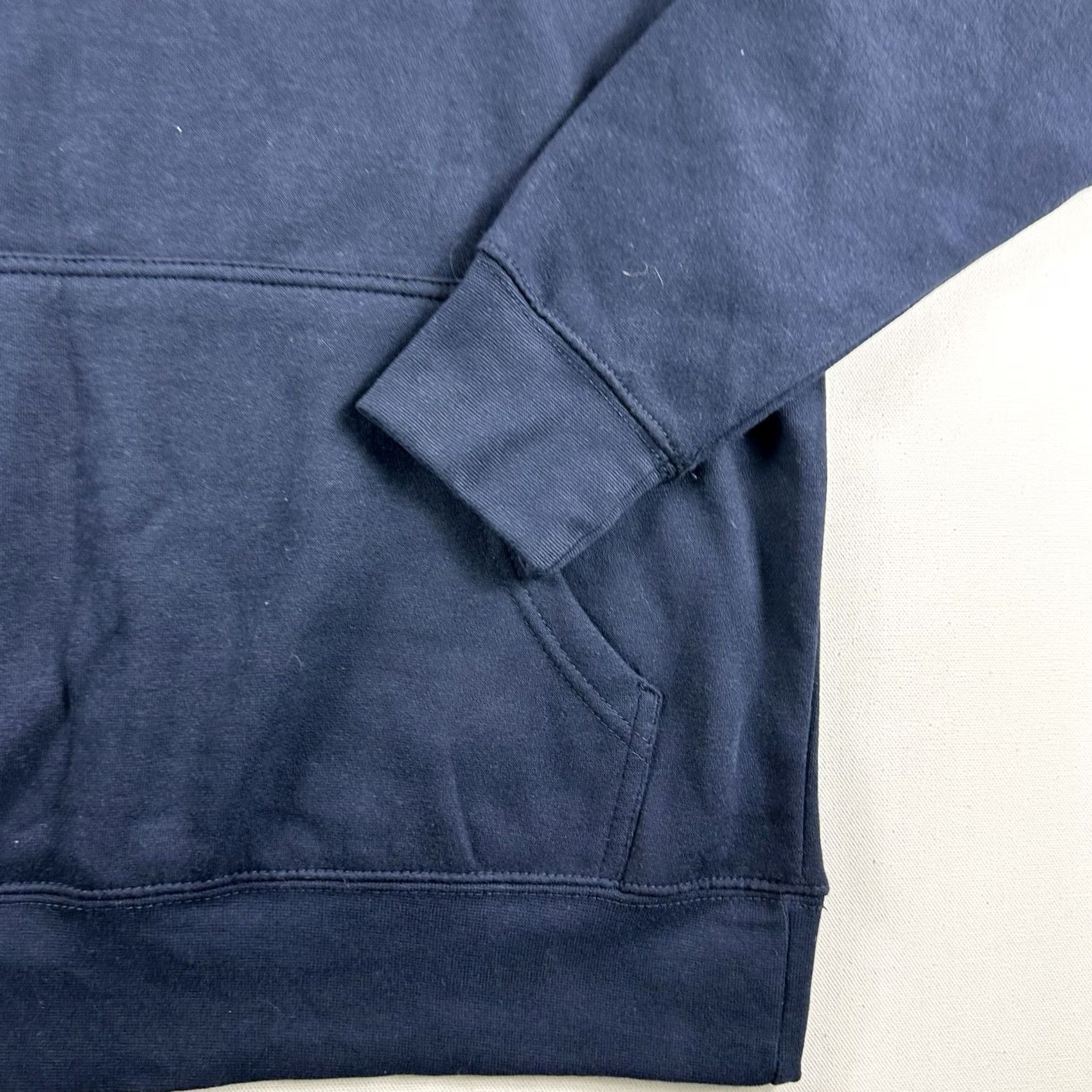 Hard Rock Cafe Hard Rock Hoodie Men S Blue Seminole Hard Rock Hotel & Casino The Guitar Hotel Pullover with Pockets All Seasons Shirt? Size US S / EU 44-46 / 1 - 6 Thumbnail