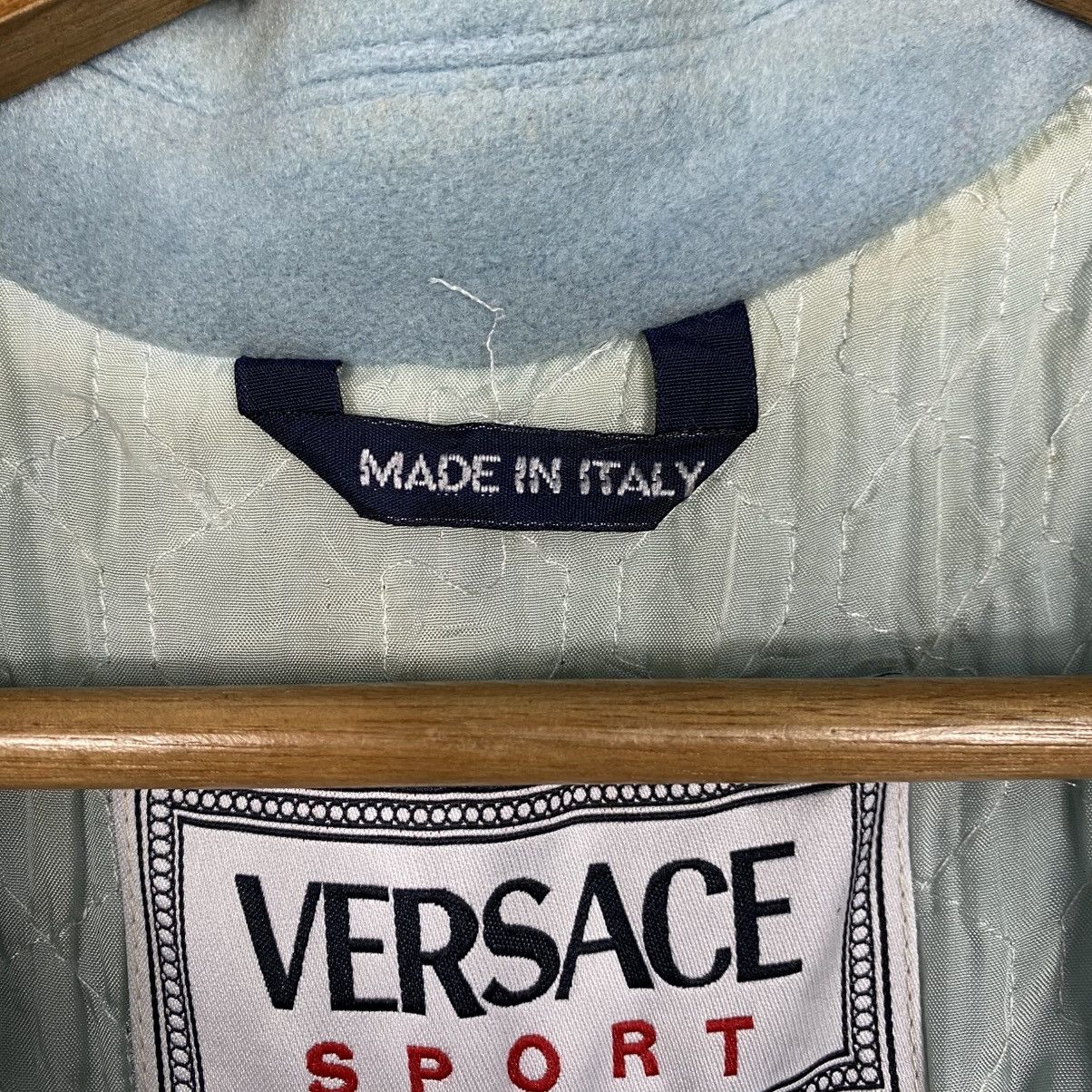 Versace Vintage Versace sport trenchcoat Size L / US 10 / IT 46 - 16 Thumbnail