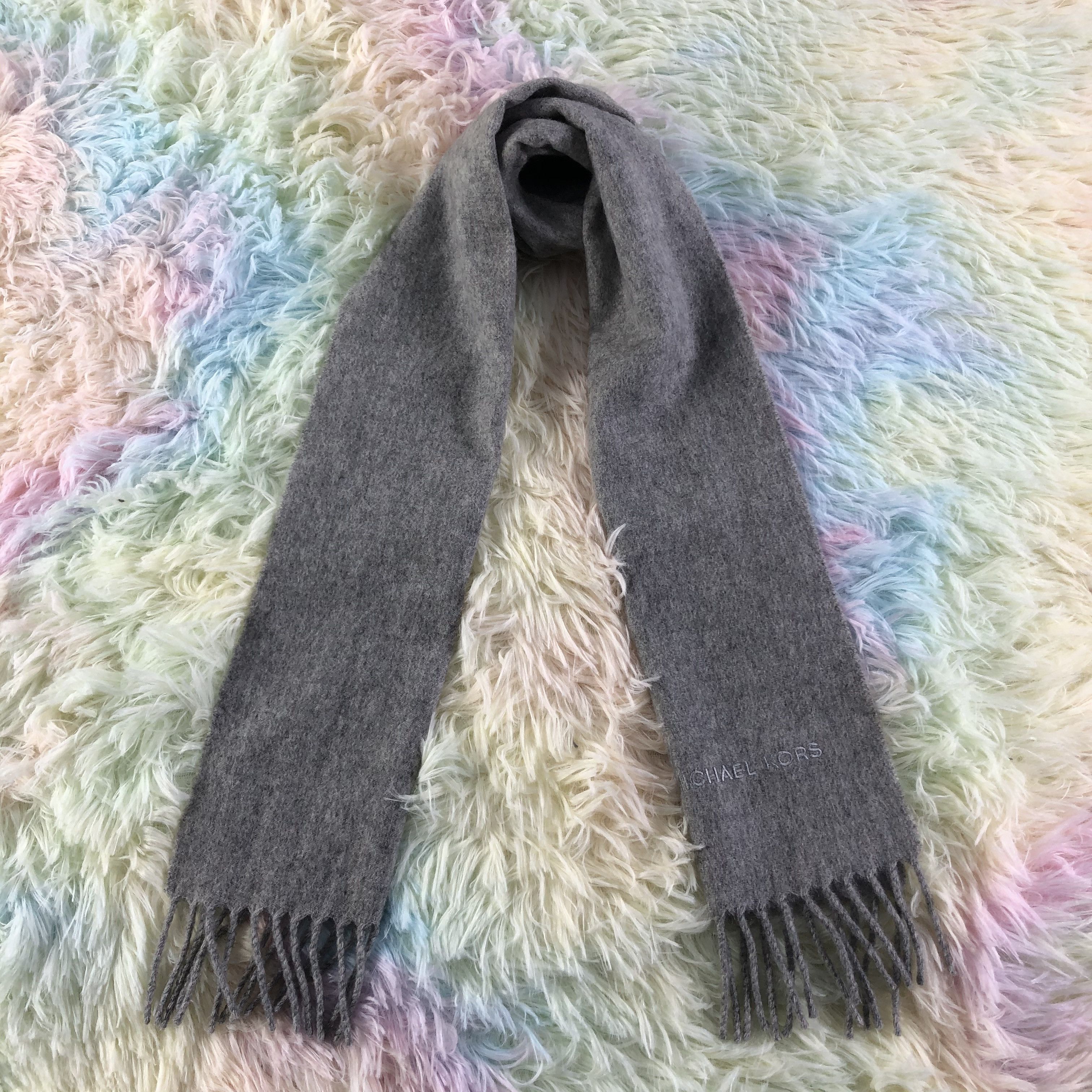 Michael Kors Michael Kors Scarf / Muffler / Neckwear - KM137 Size ONE SIZE - 1 Thumbnail