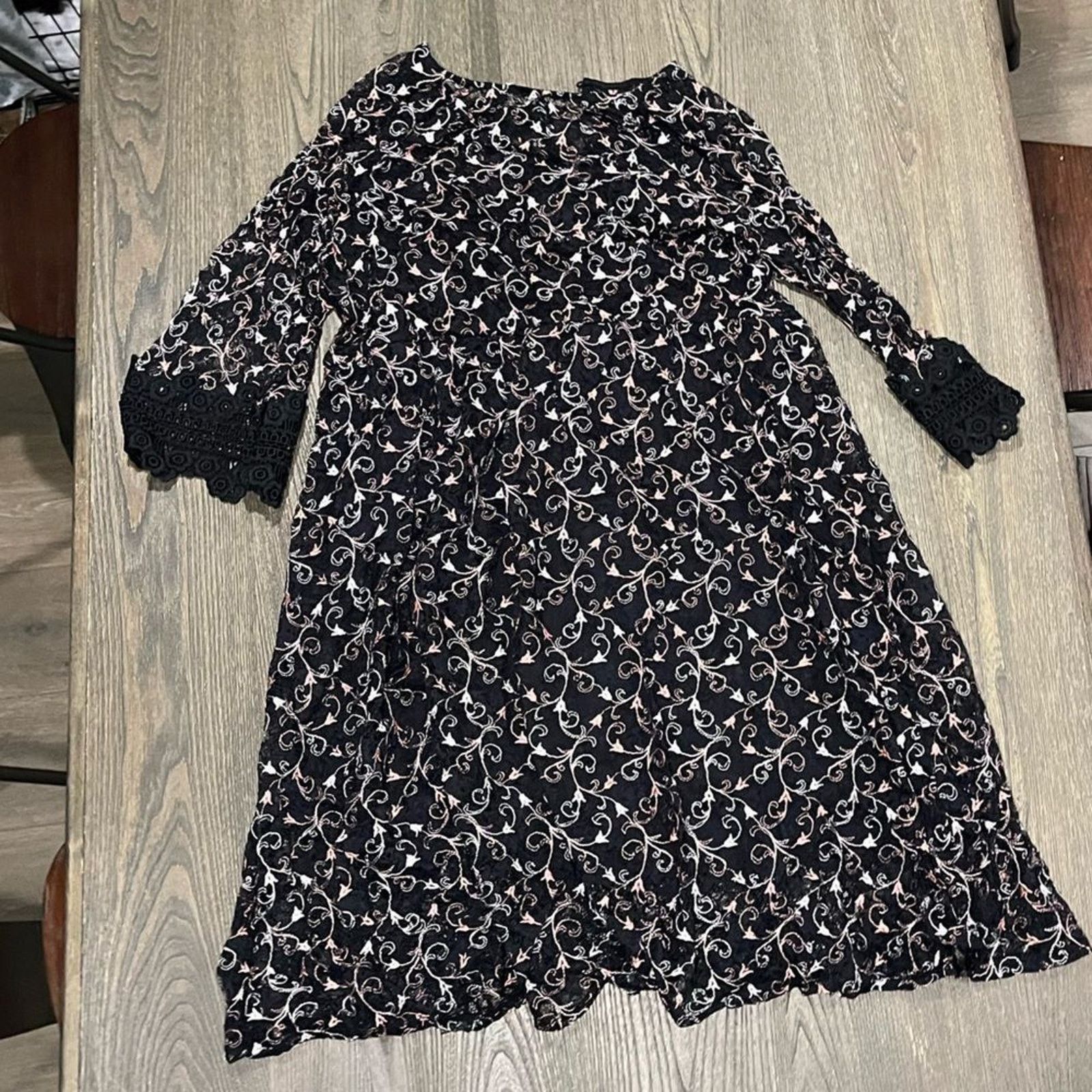 size? Lane Bryant Fit & Flare Midi Length Dress Size 22 Size 3XL / US 20-22 - 1 Thumbnail