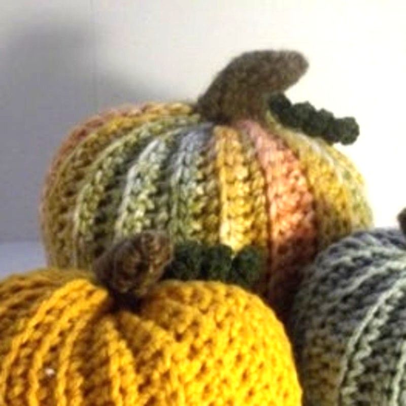 Handmade NWT Multicolor Handmade Crocheted Pumpkin Set of 3 by Dawny Size ONE SIZE - 3 Thumbnail
