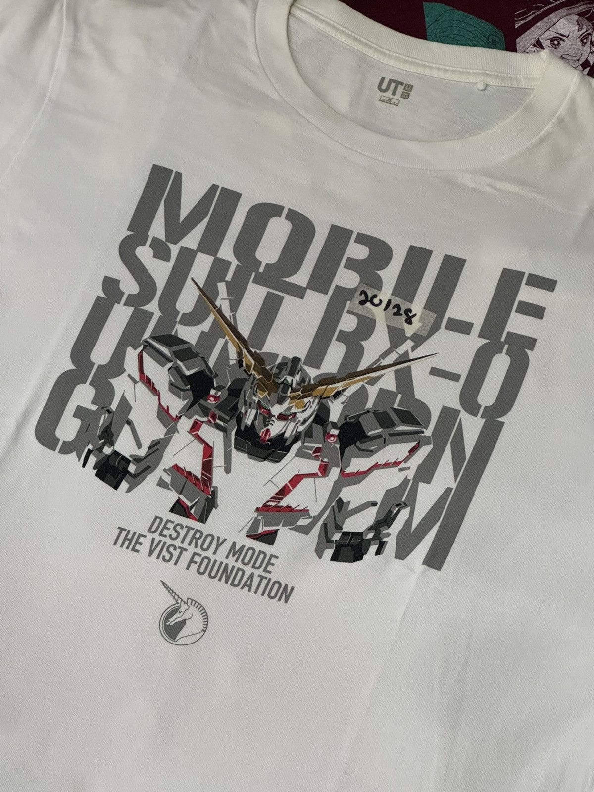 Anime × Japanese Brand × Uniqlo Anime gundam unicorn Size US M / EU 48-50 / 2 - 2 Thumbnail