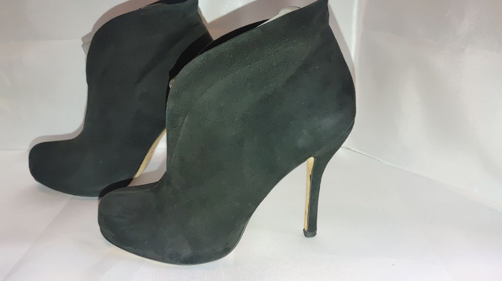 Barneys New York Barneys New York Co Op Suede Booties Size 36 Size US 6 / IT 36 - 3 Thumbnail