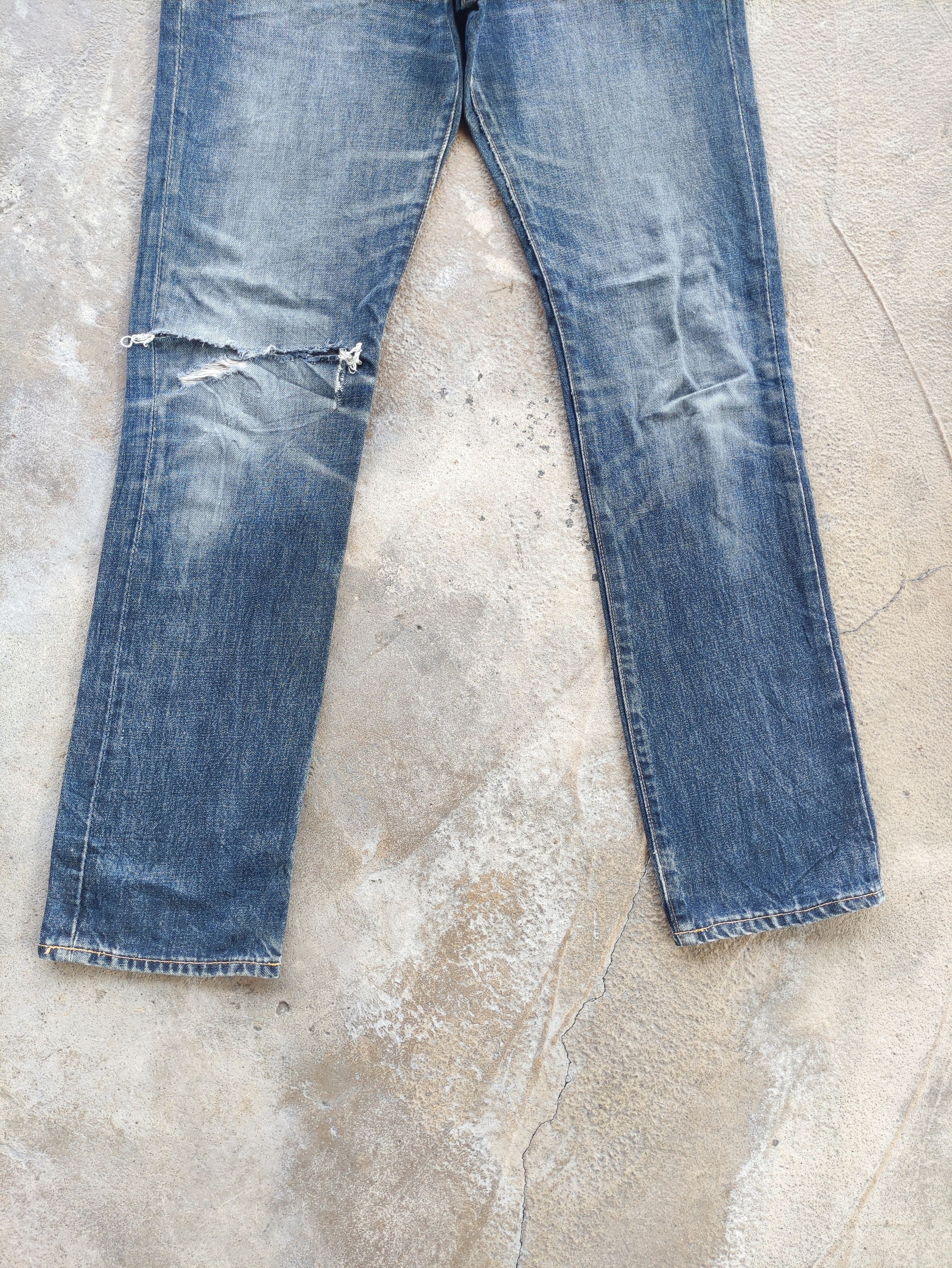 Gap × Jean Vintage Gap Distressed Faded Denim Pants Jeans W29 Size US 29 - 4 Thumbnail