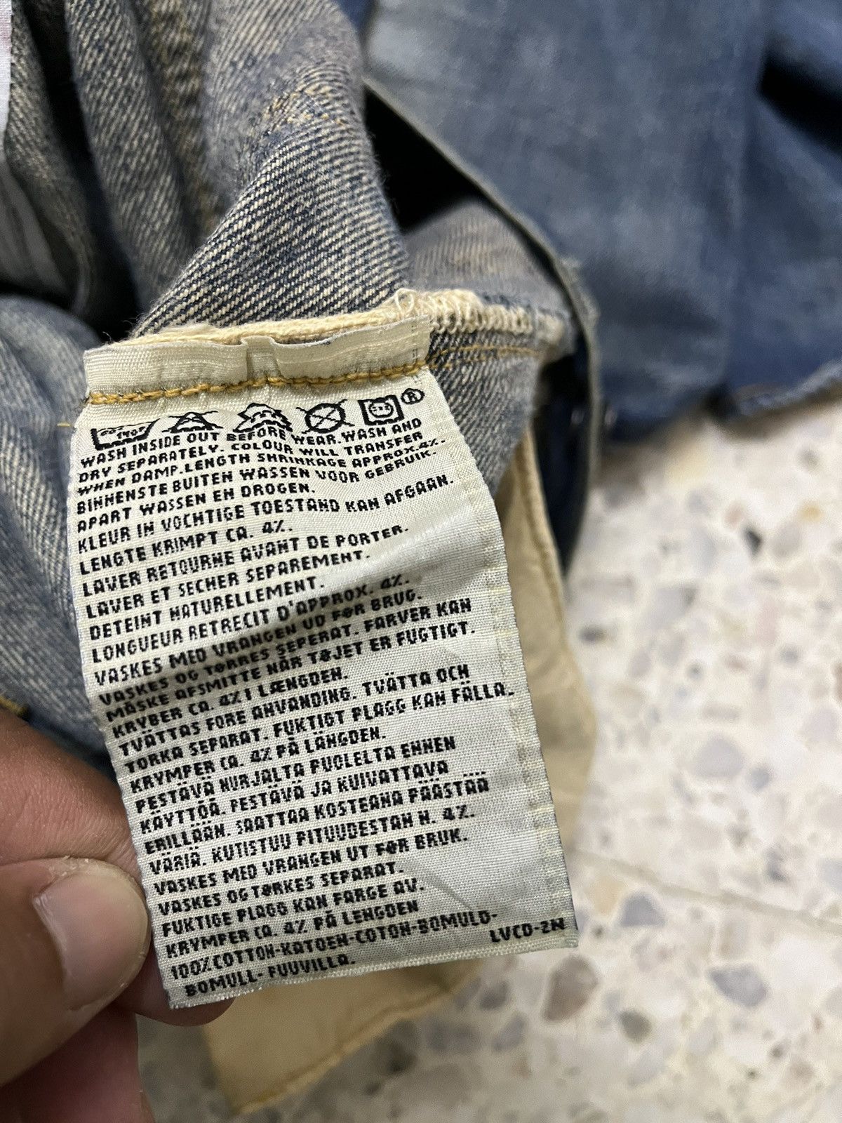 Levi's Vintage Clothing Distress Levi’s 501xx selvedge denim Size US 31 - 11 Thumbnail