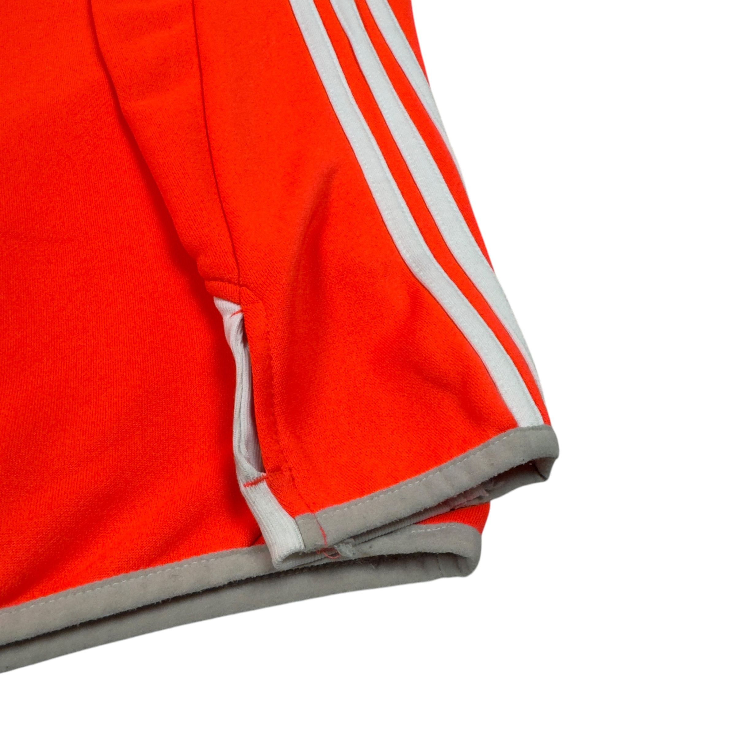 Adidas Adidas Mens Red Mock Neck FC Bayern Munich Sweatshirt Medium Size US M / EU 48-50 / 2 - 4 Thumbnail
